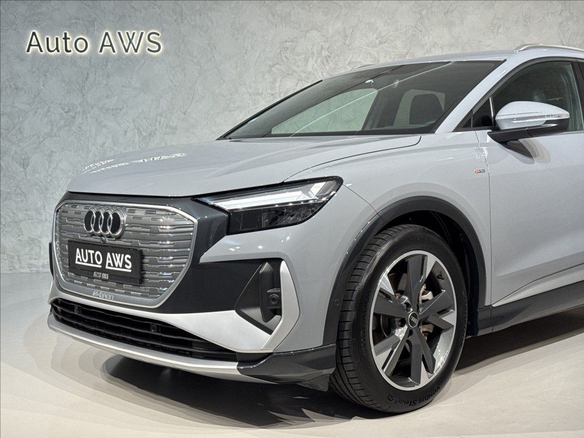 Audi Q4 e-tron, 40 150kW S-Line LED Kamera - fotka 5
