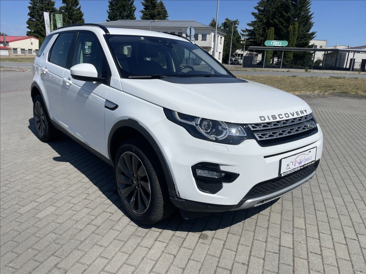Land Rover Discovery, 2,0 TD4 132kw AWD Pano 7mist T - fotka 6
