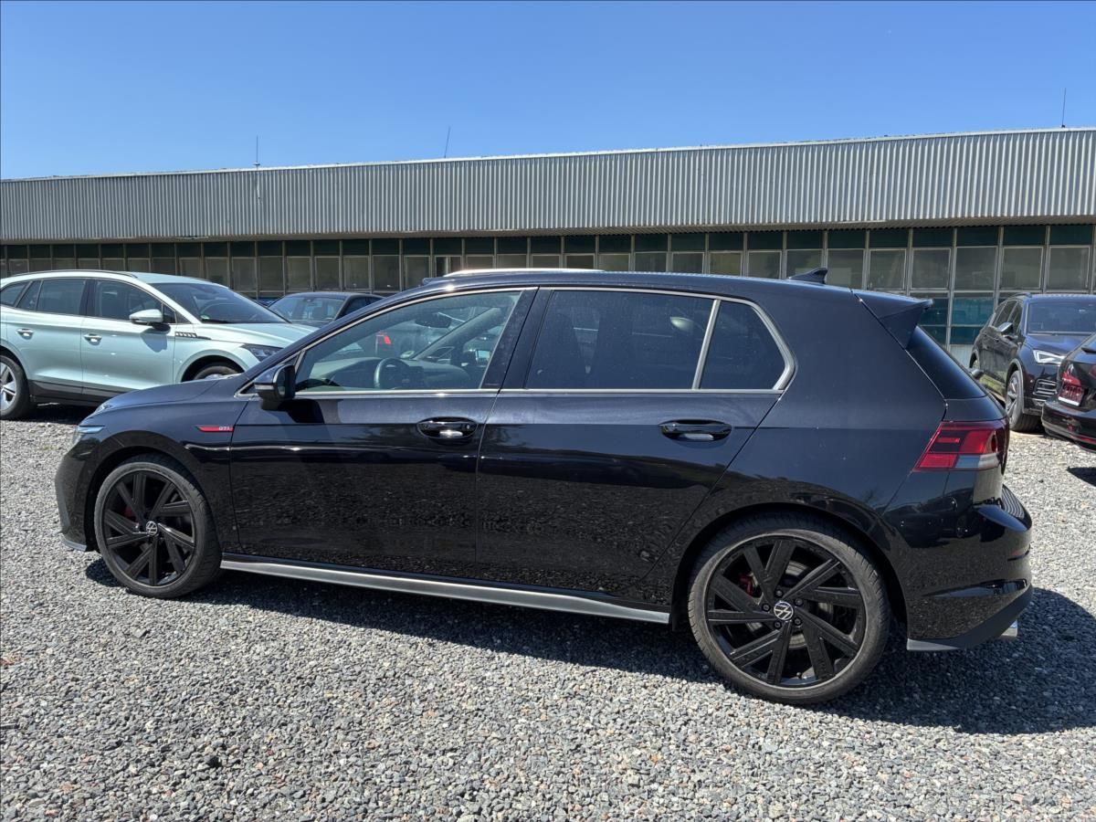 Volkswagen Golf, 2,0 TSI 180 KW GTI - fotka 3