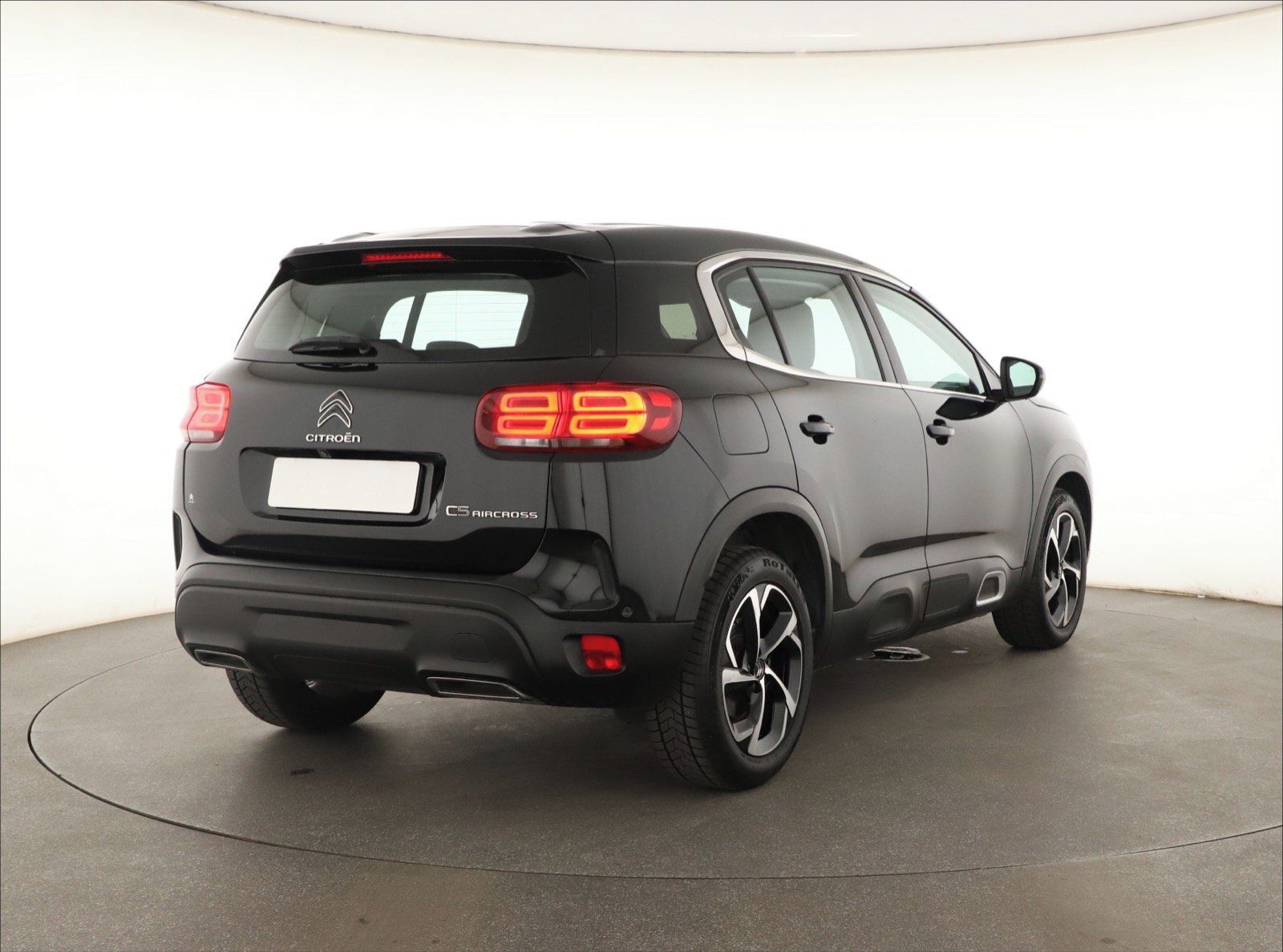 Citroën C5 Aircross, BlueHDi 130, Serv.kniha, Navi - fotka 5