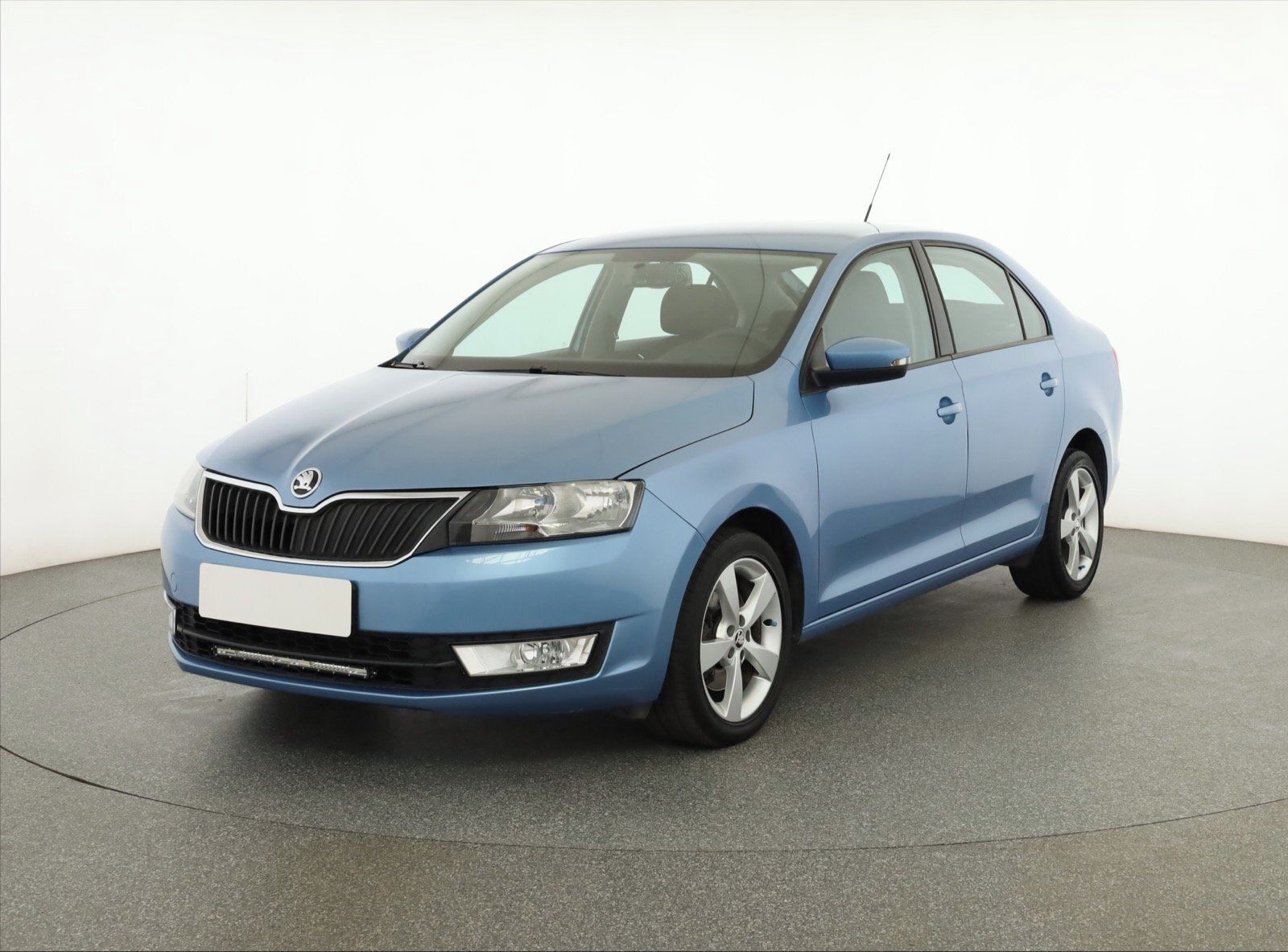 Škoda Rapid, 1.2 TSI, Ambition, Klima - fotka 2