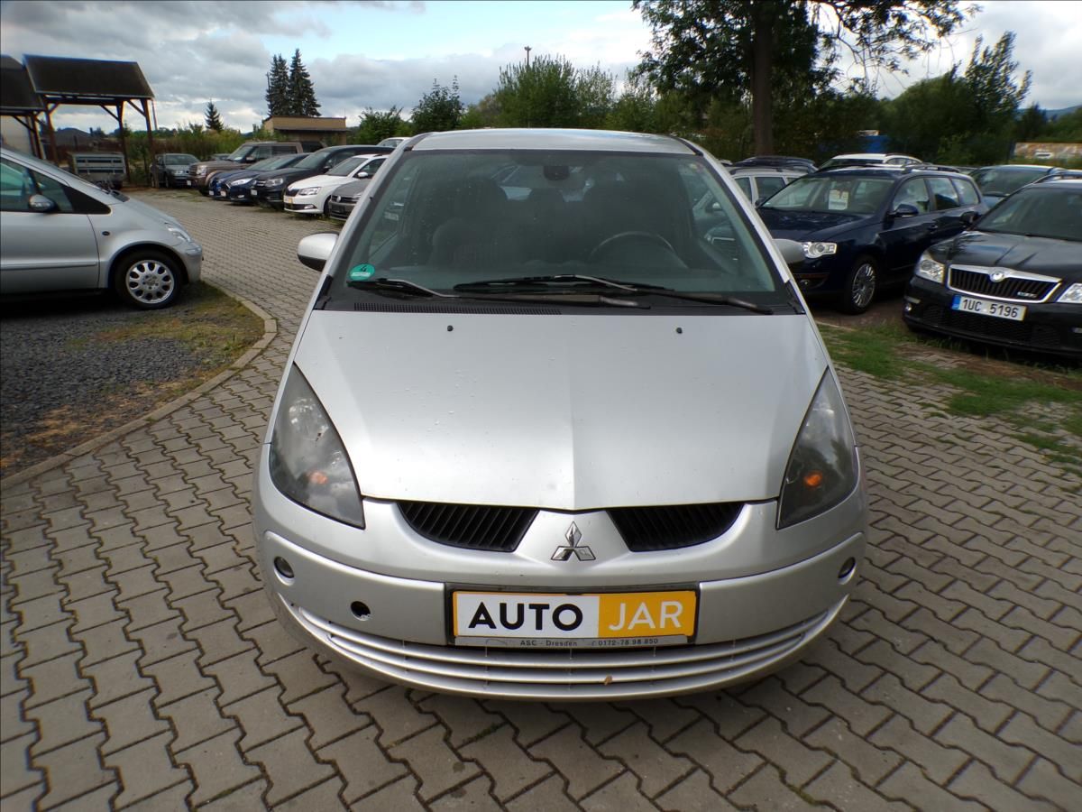 Mitsubishi Colt, 1,3 i - fotka 3