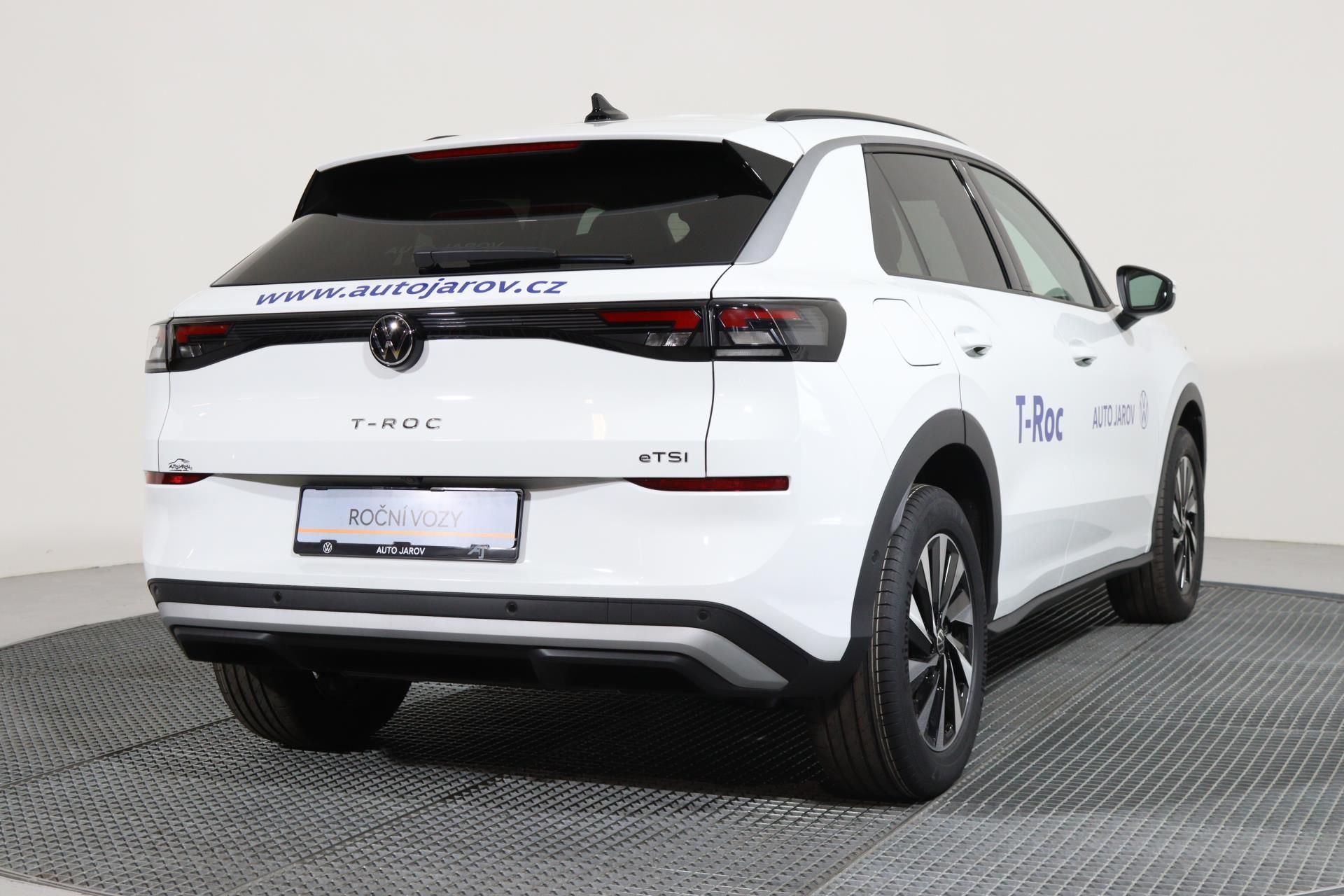 Volkswagen T-Roc, Life 1,5 eTSI 110 kW 7DSG - fotka 5
