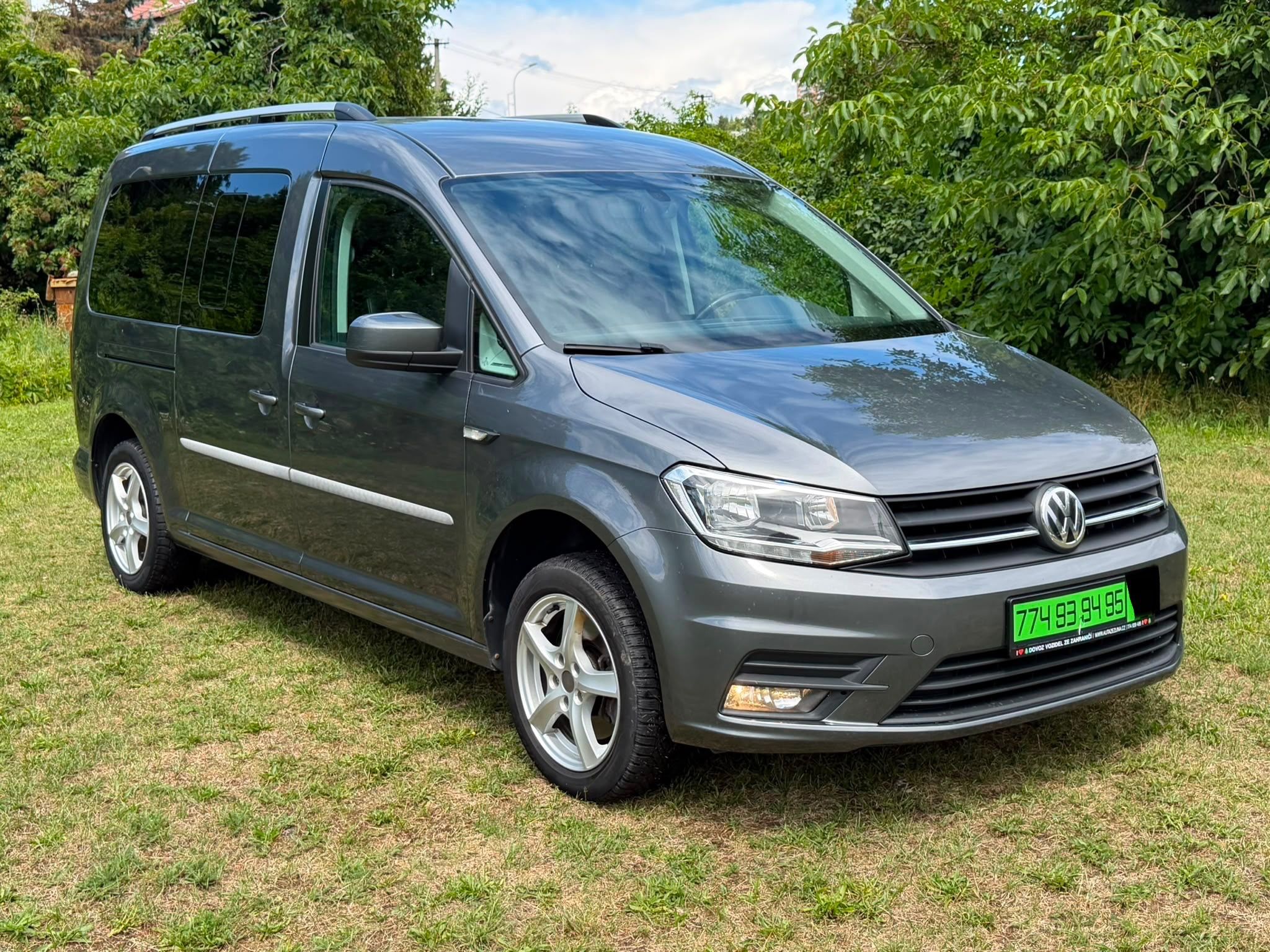 Volkswagen Caddy, MAXI 2,0 TDI- NAVI,TAŽNÉ - fotka 3