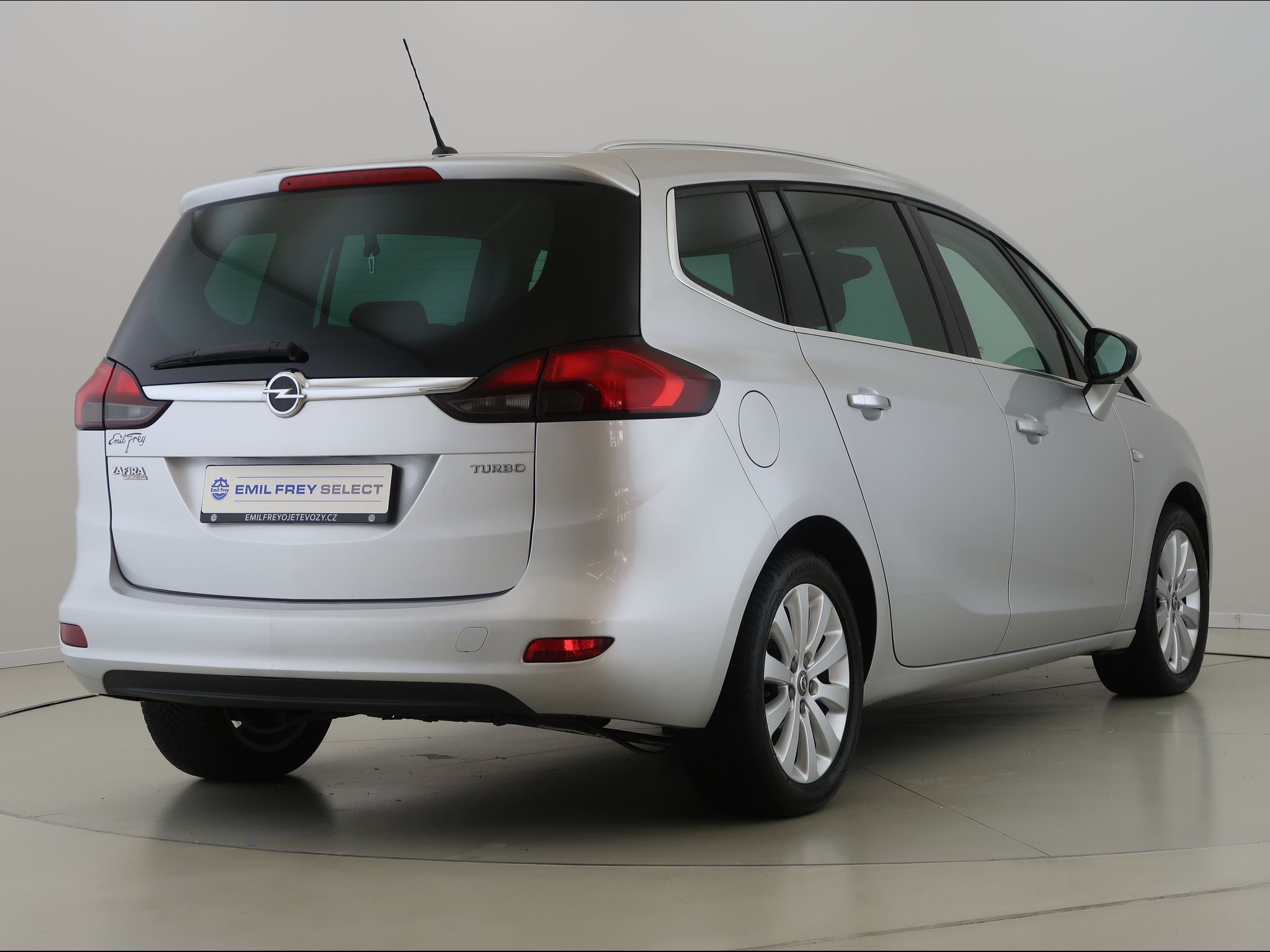 Opel Zafira, 1.4Turbo,103kW,CZ,1Maj,7míst - fotka 6
