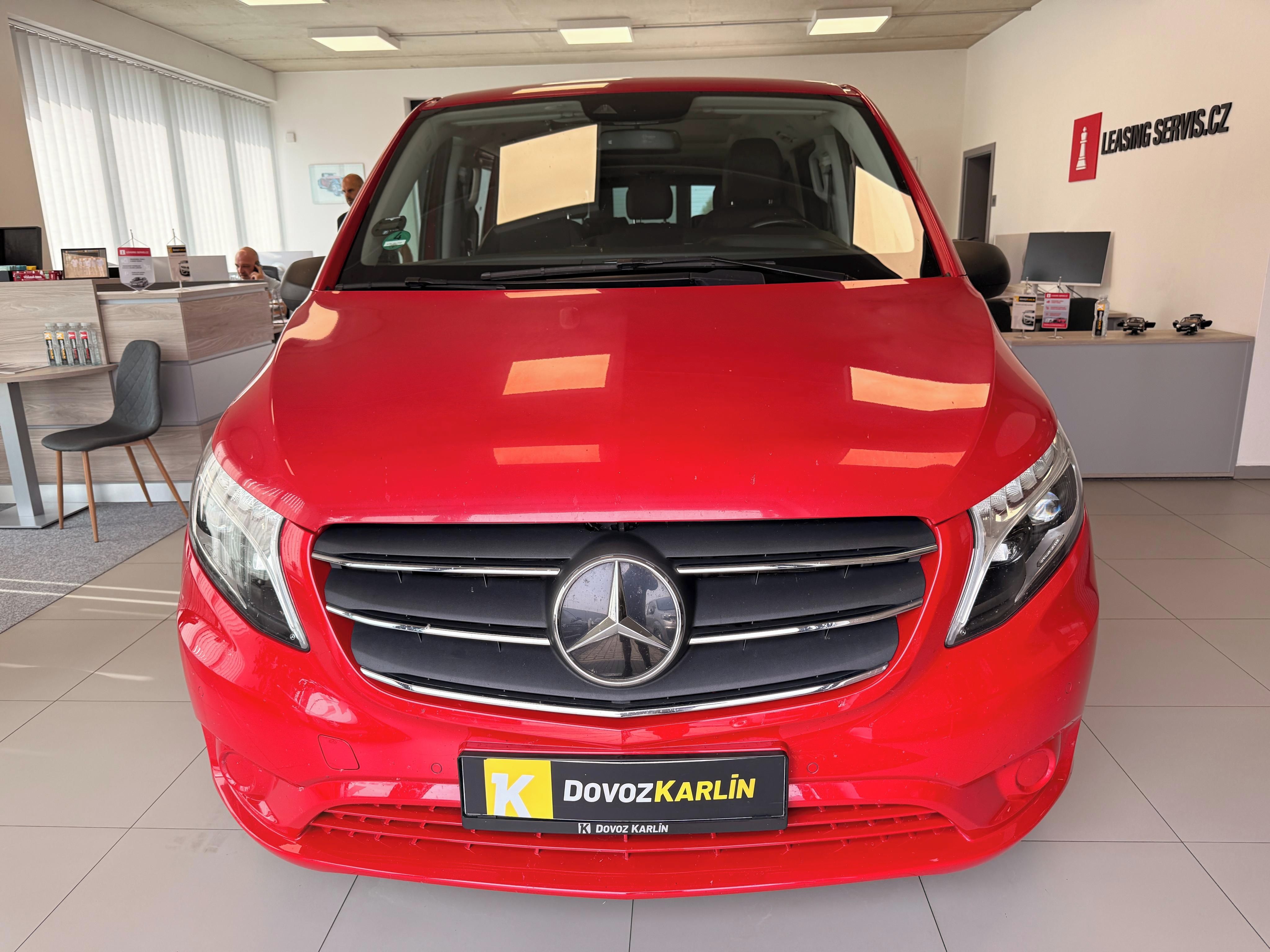 Mercedes-Benz Vito, Extra long, 100kW, 8míst, kůže - fotka 3