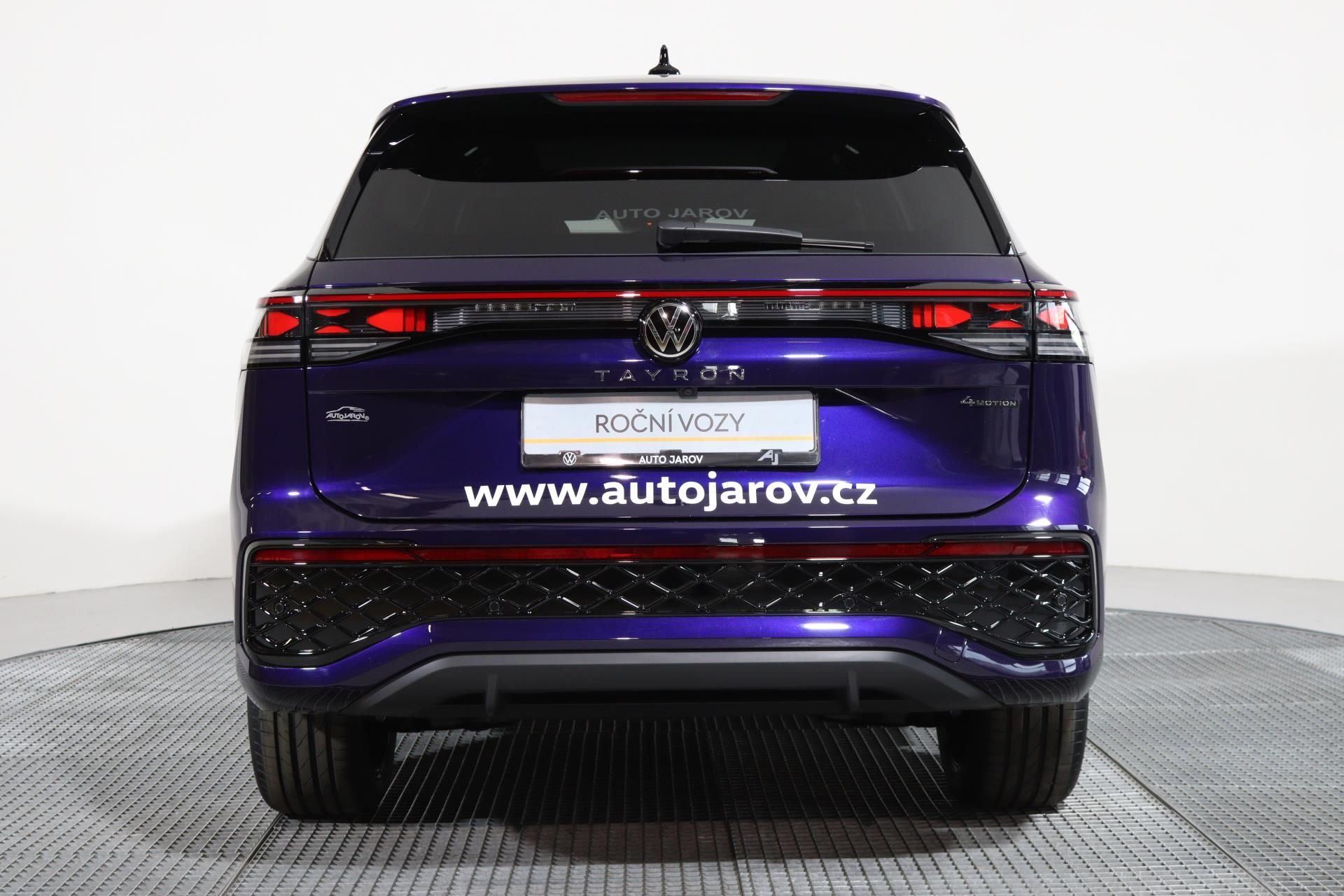 Volkswagen Tayron, R-Line People 2,0 TDI 142 kW 4 - fotka 4