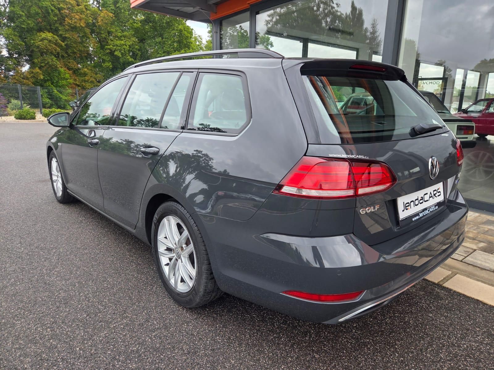 Volkswagen Golf, 1.5 TSI BLUEMOTION - fotka 2