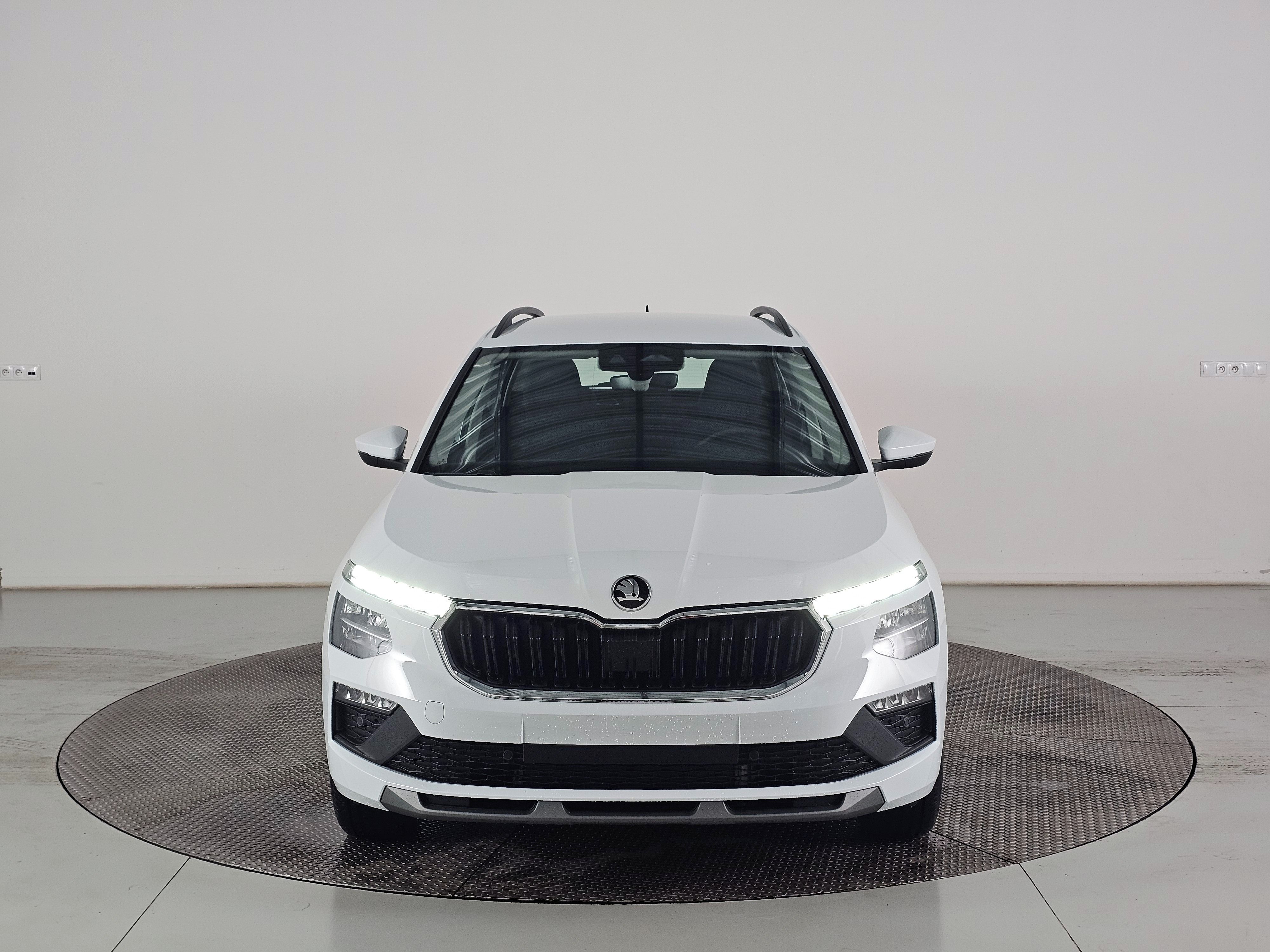 Škoda Kamiq, Classic 1.0TSI 85kW 6st man. - fotka 2
