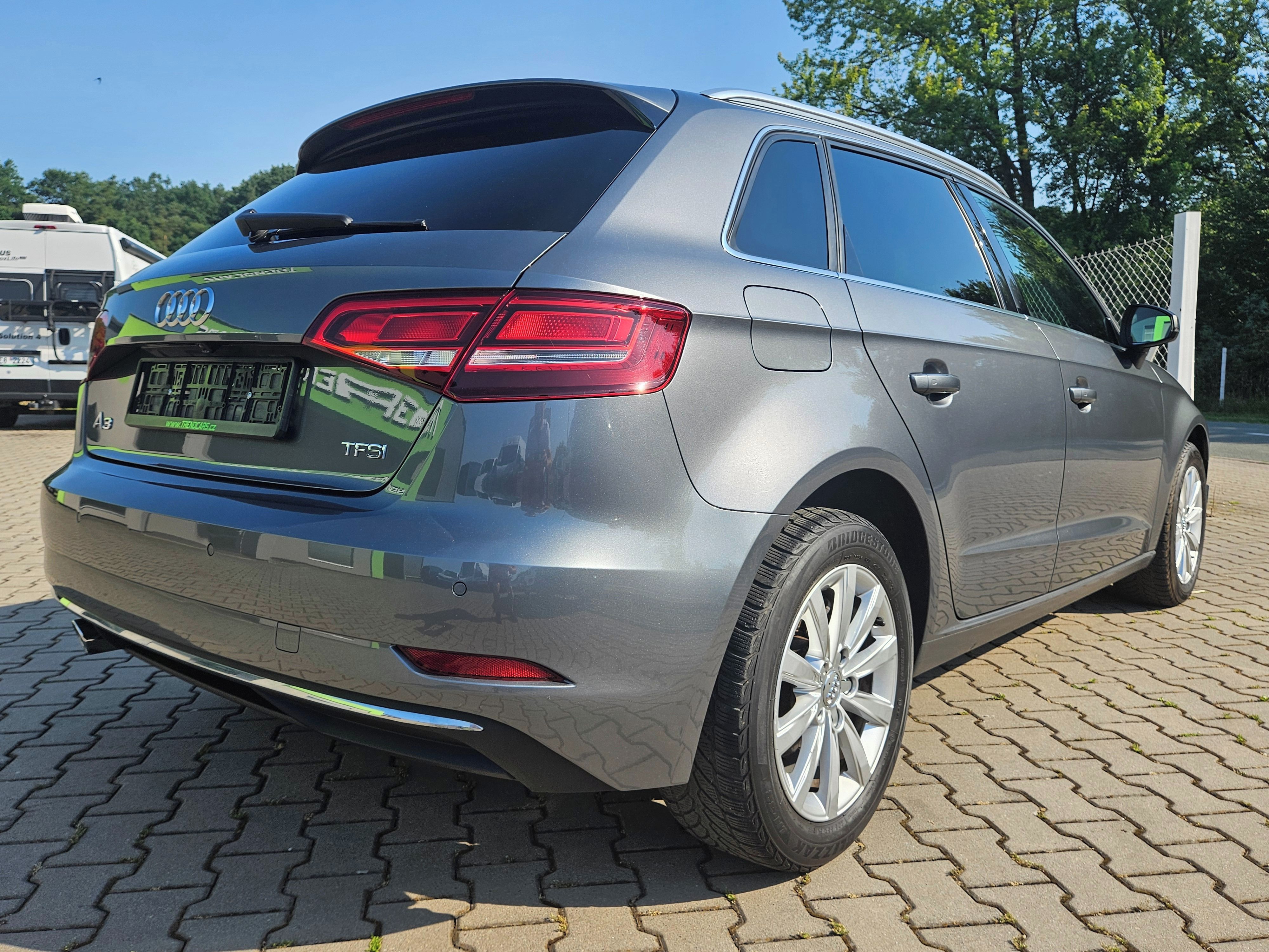 Audi A3, 30TSi XEN KŮŽE KAMERA NAVI ACC - fotka 4