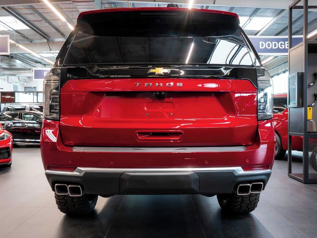 Chevrolet Tahoe, 6.2 V8 High Country 2.5" Lift - fotka 4