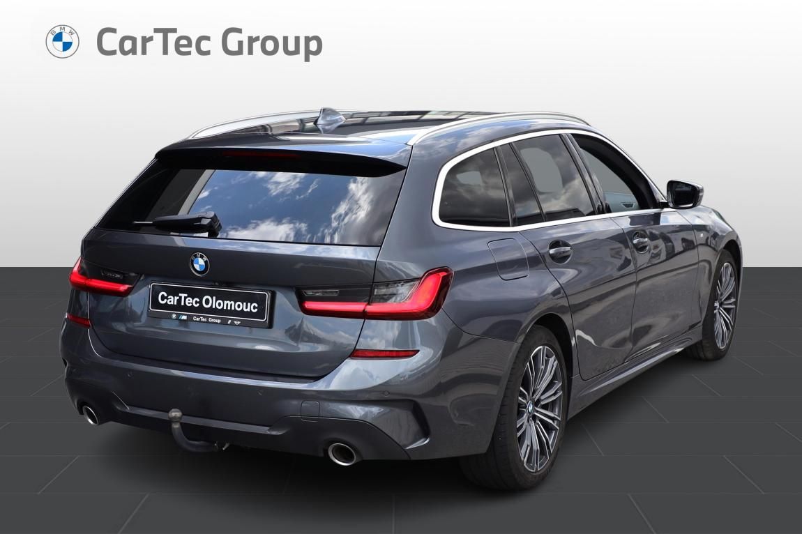 BMW Řada 3, 320d xDrive Touring - fotka 5