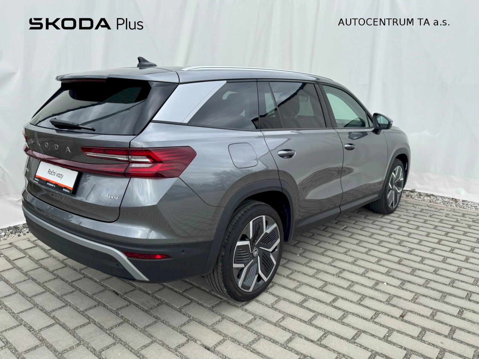 Škoda Kodiaq, Excl. Selection 142kW 4x4 - fotka 2