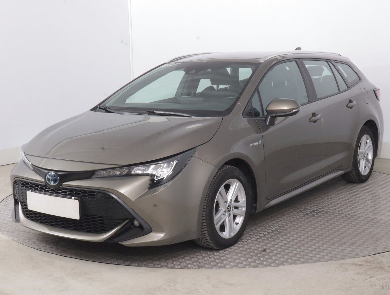 Toyota Corolla, 1.8 Hybrid, Automat, ČR,1.maj - fotka 2