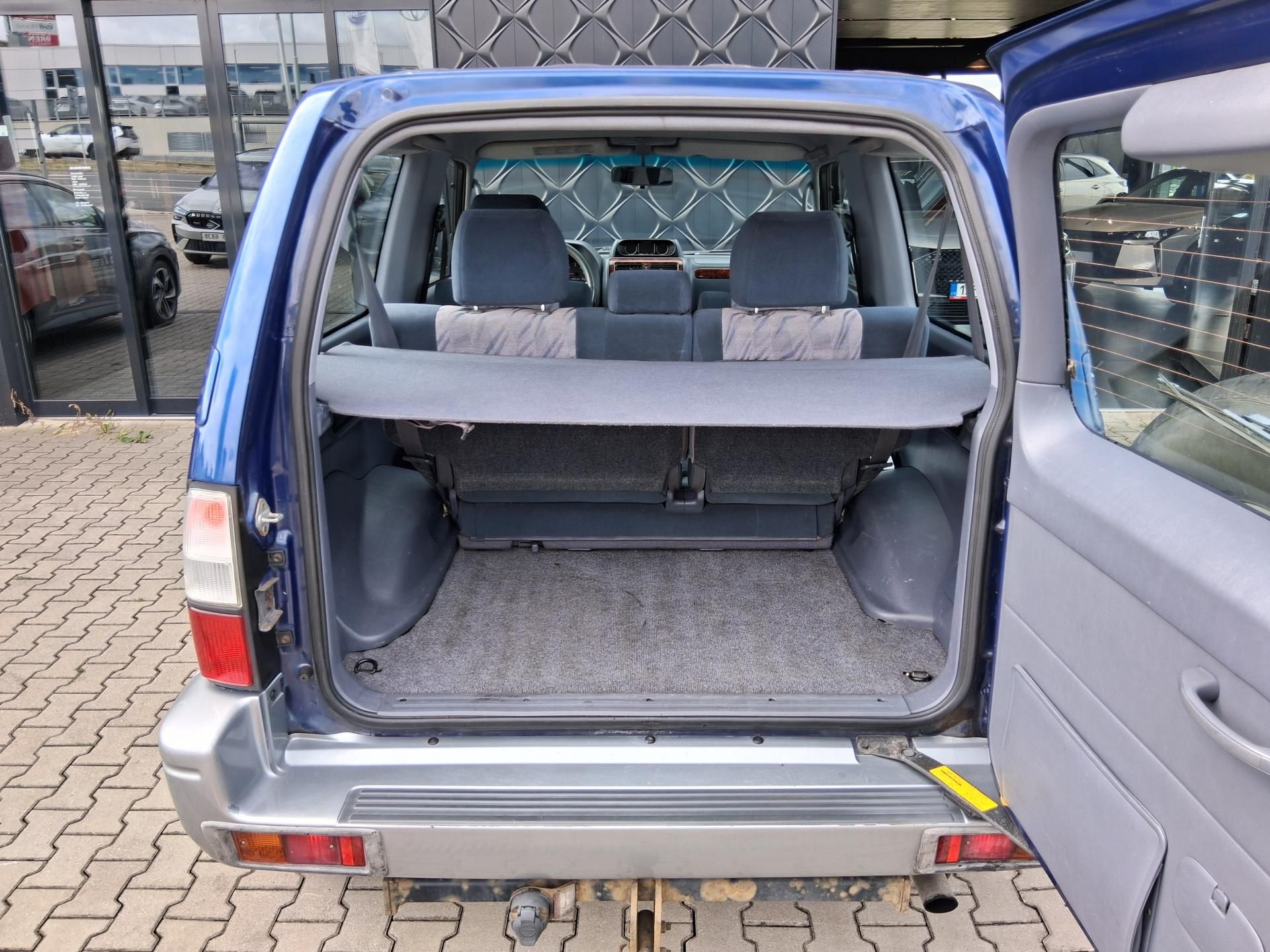 Toyota Land Cruiser, 3.0 TD GX 4x4 92 kW - fotka 6