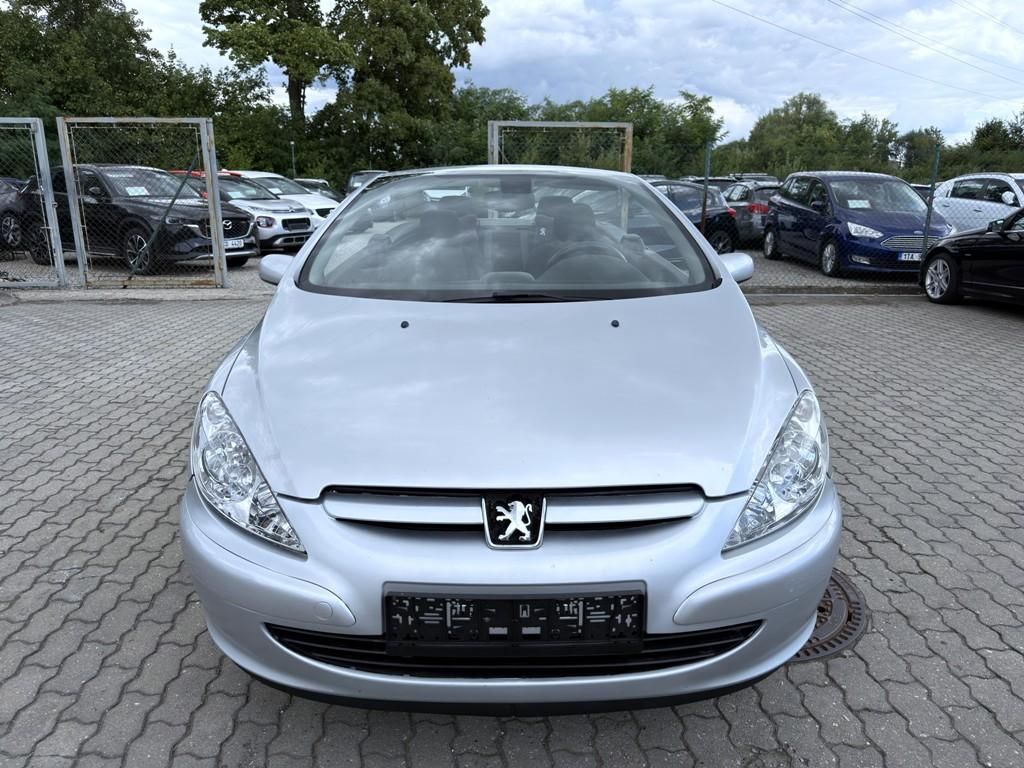 Peugeot 307, CC 1.6i 80 kW digi. klima - fotka 2