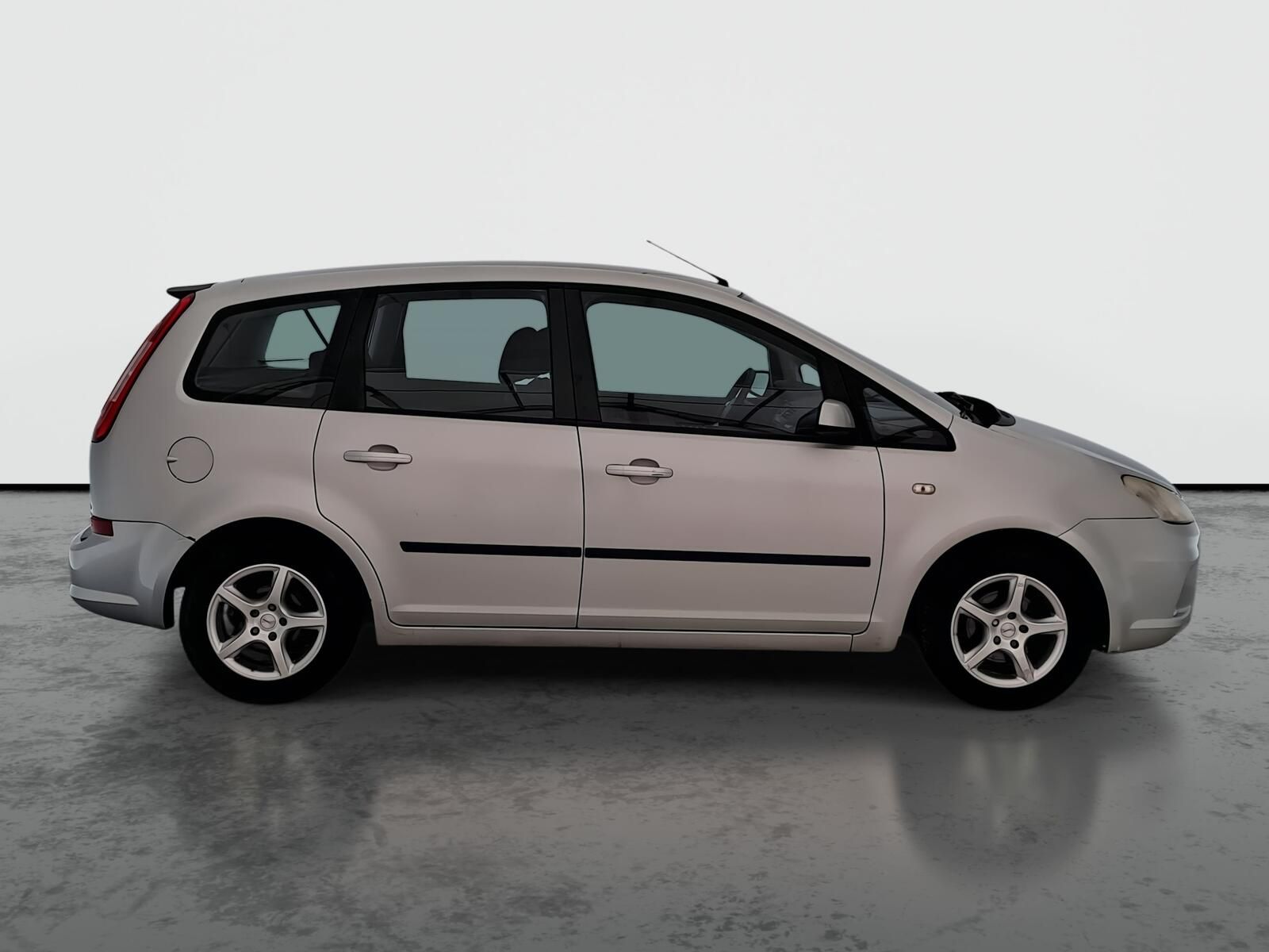 Ford C-MAX, 1.6 TDCi, po STK, zamluveno - fotka 6