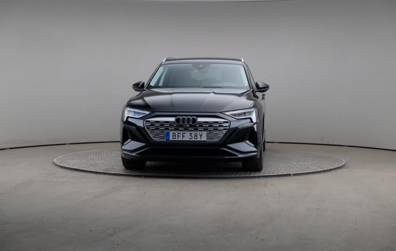 Audi Q8 e-tron, 50 Q 360kam Pano Matrix BLIS - fotka 3