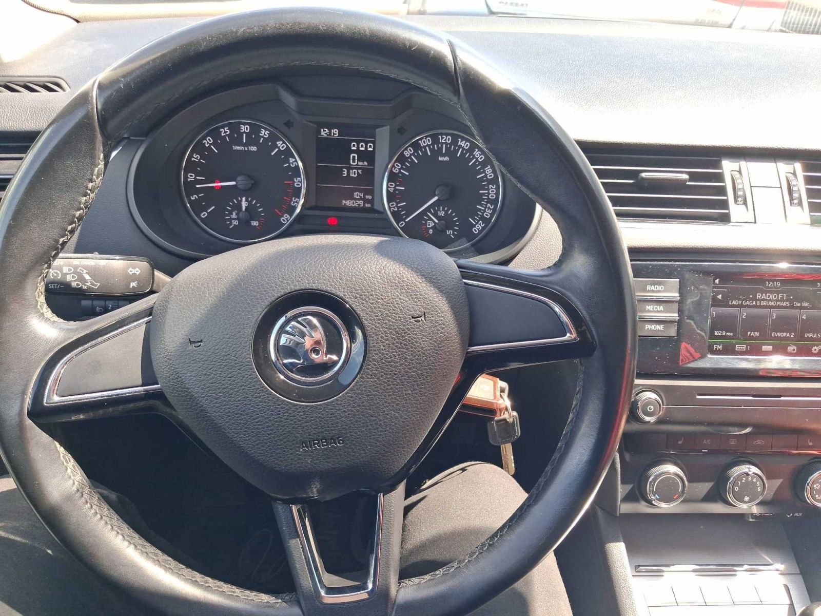 Škoda Octavia, 1.6 TDI, Klima, Tempomat - fotka 3
