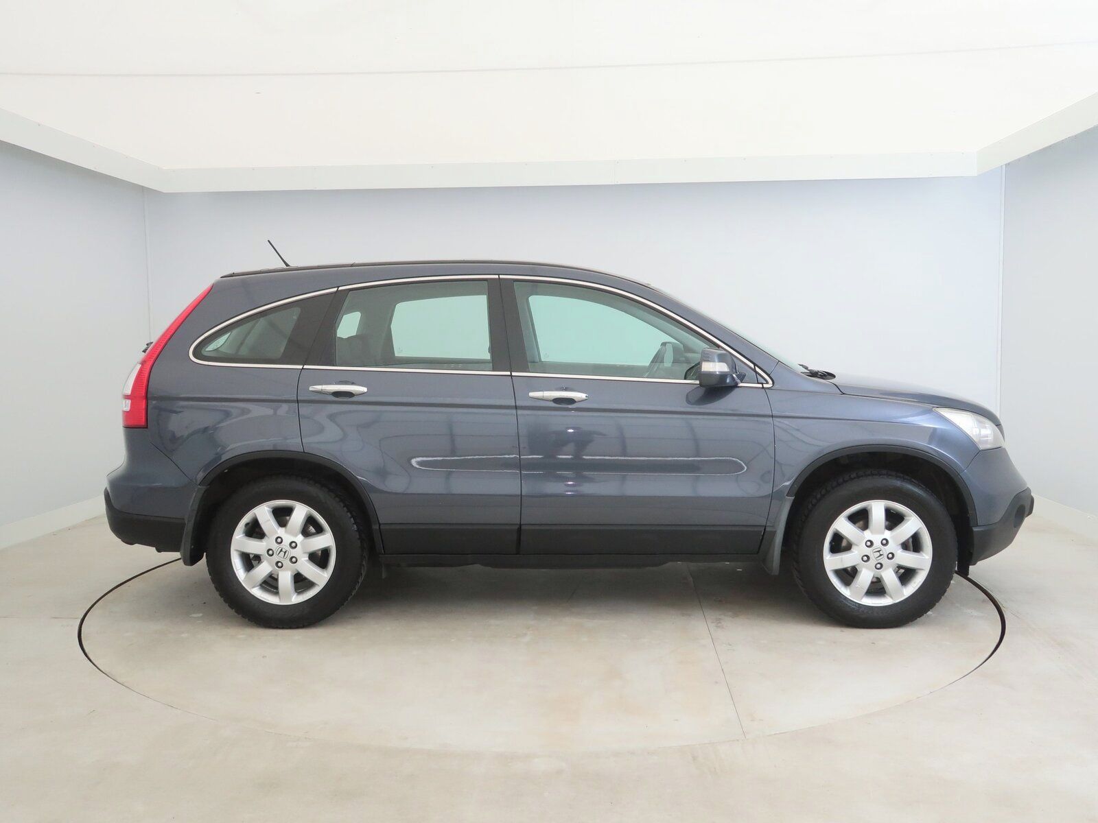 Honda CR-V, 2.2 i-CTDi, 4X4 - fotka 6
