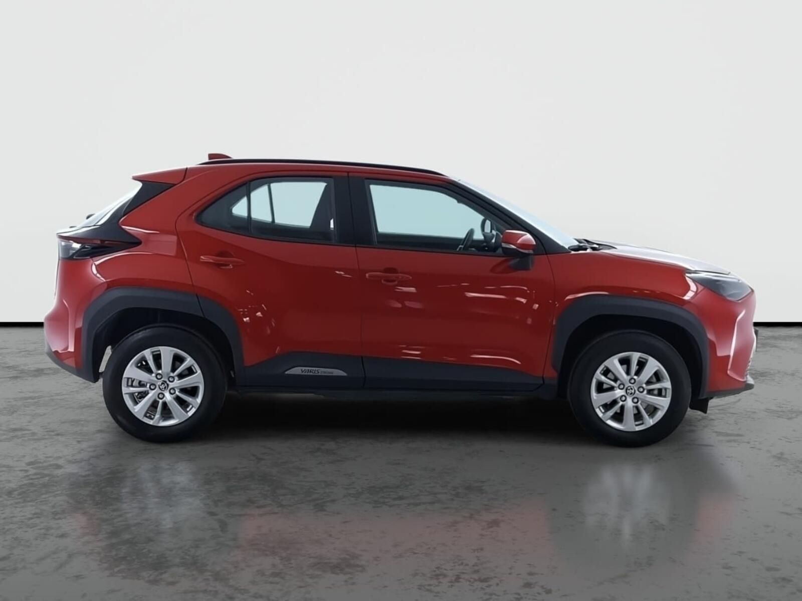 Toyota Yaris Cross, 1.5 VVT-iE, 4X4, Automat, ČR - fotka 6