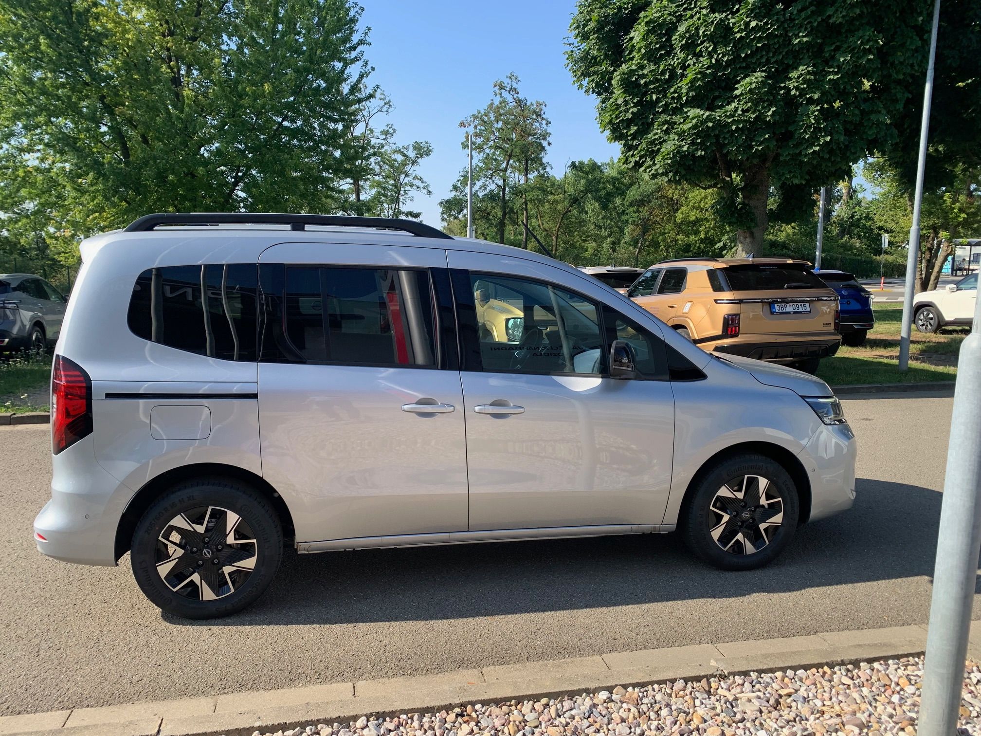 Nissan Townstar, COMBI 1.3 DIG-T 130 6MT TEKNA - fotka 3