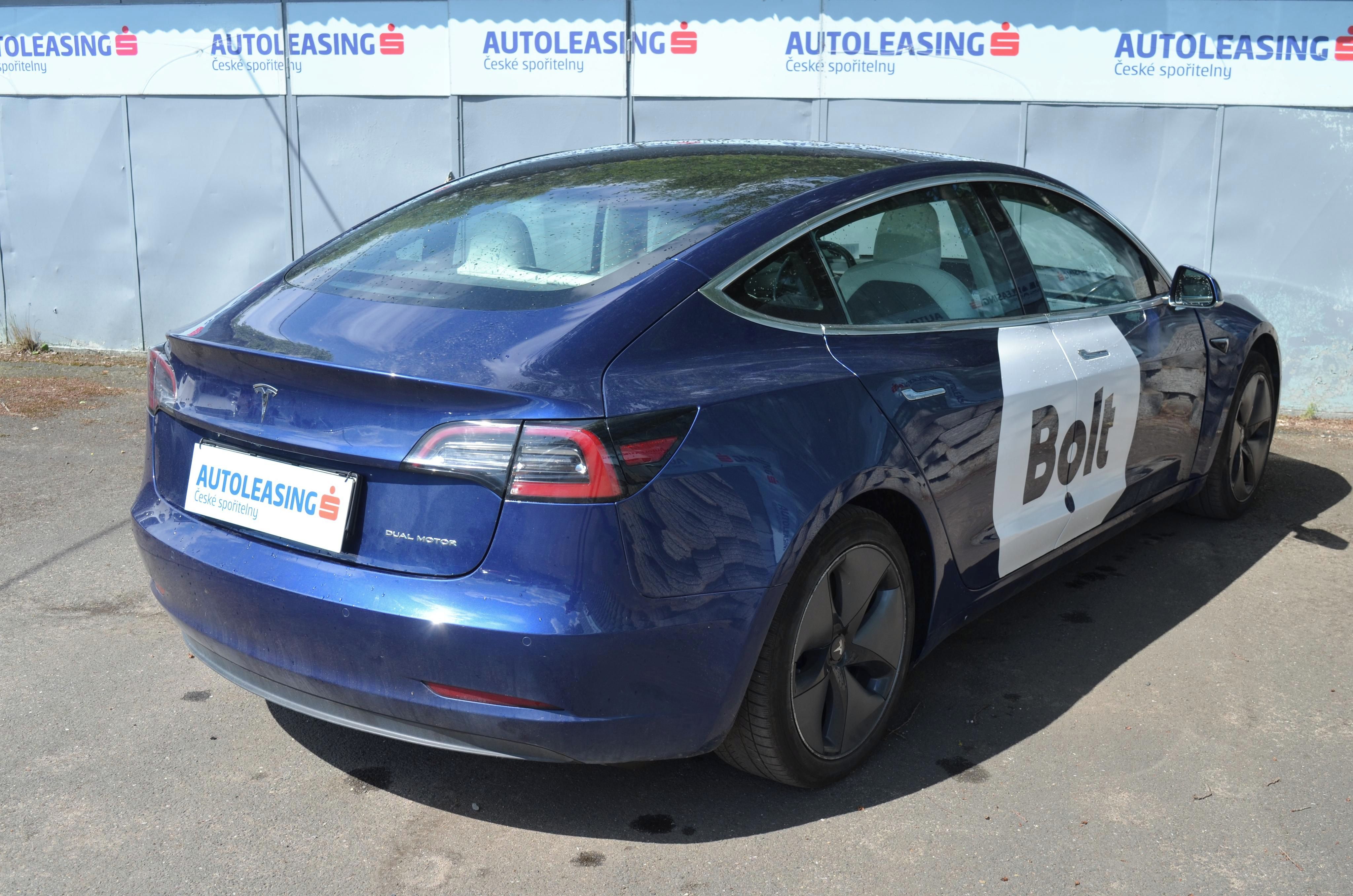 Tesla Model 3, LONG RANGE AWD - fotka 4