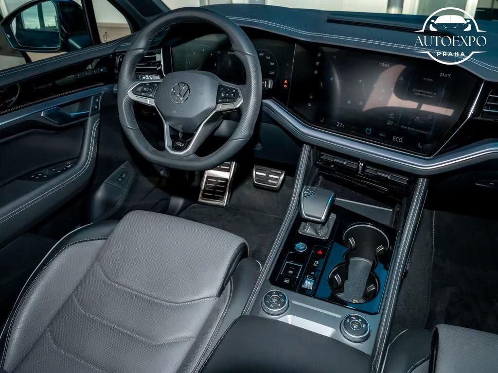 Volkswagen Touareg, 3.0 TDI R-Line DSG/Matrix/ - fotka 6