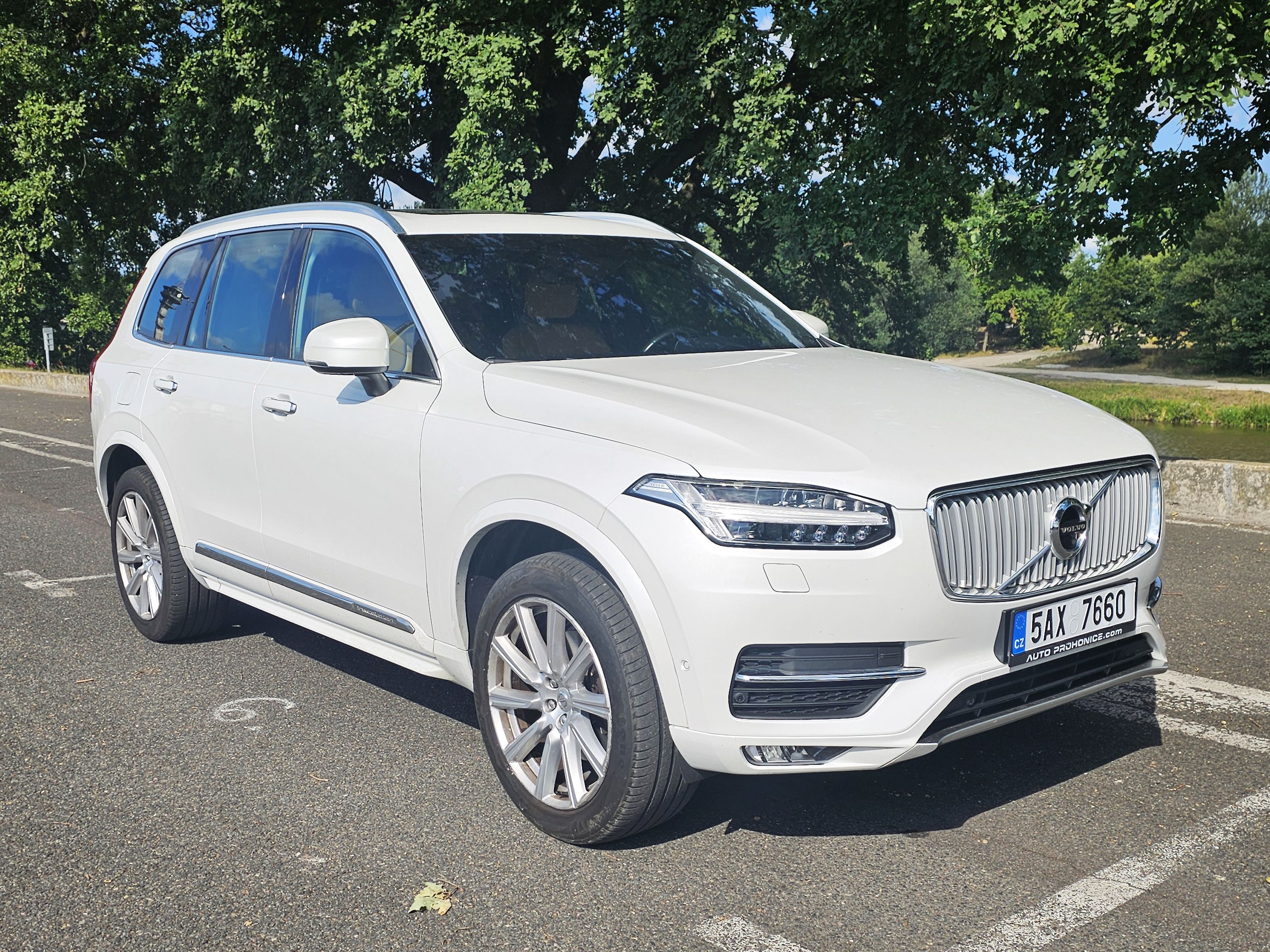 Volvo XC90, Volvo XC90 2.0 D5 AWD Inscript