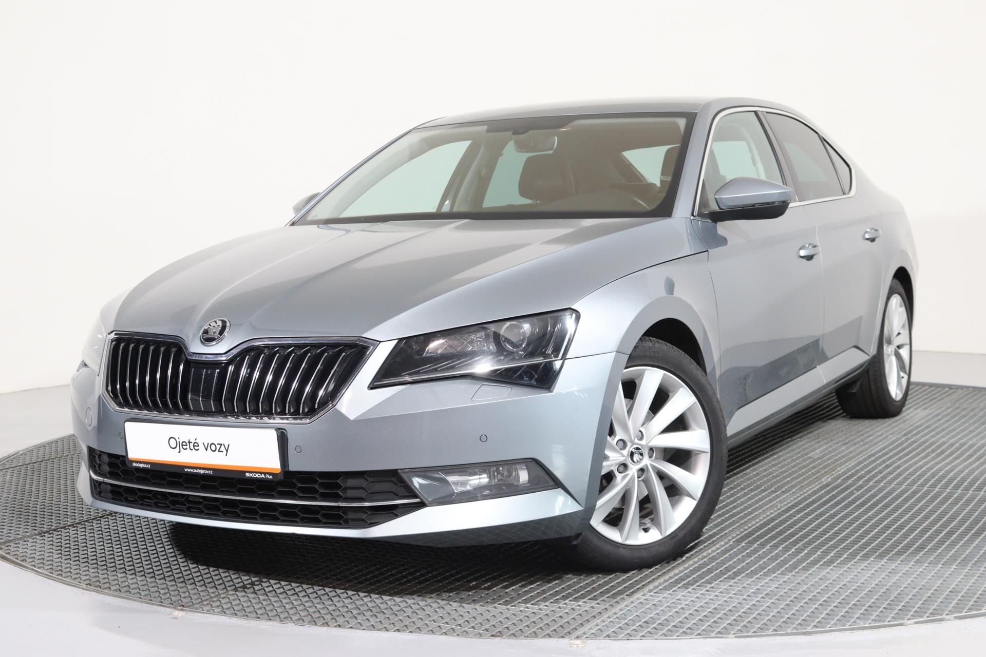 Škoda Superb, STYLE 2,0 TDI 140 kW DSG 4x4/