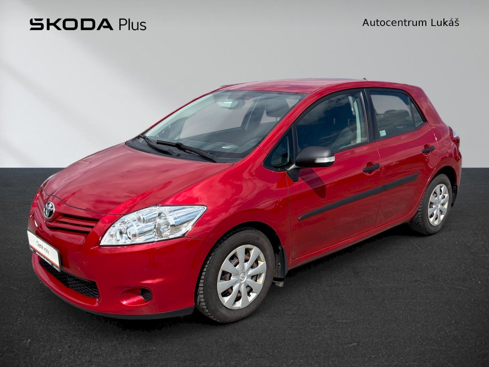 Toyota Auris, AURIS