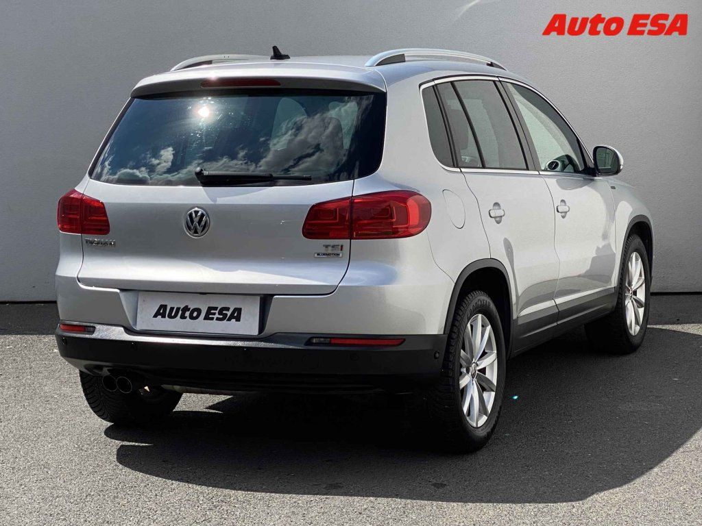 Volkswagen Tiguan, 1.4 TSi,Lounge,navi - fotka 4