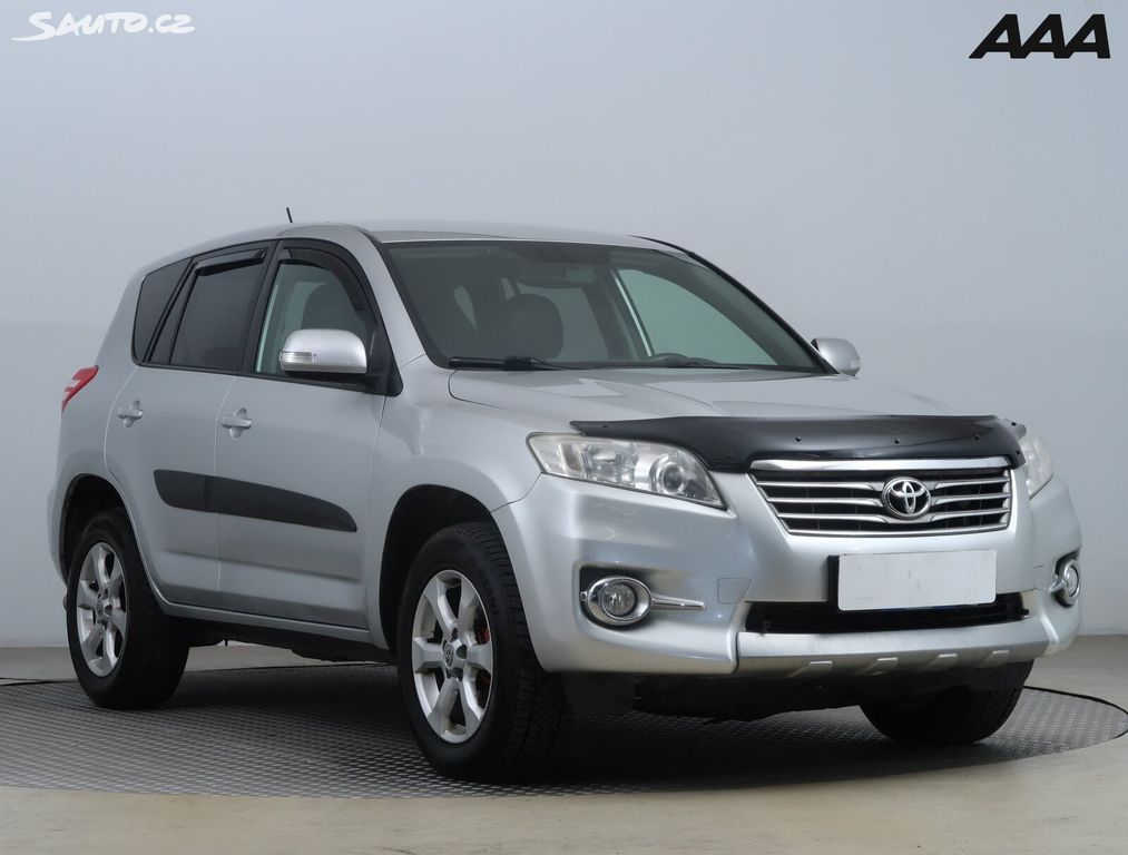 Toyota Rav4, 2.2 D-4D, NOVÁ CENA, 4X4