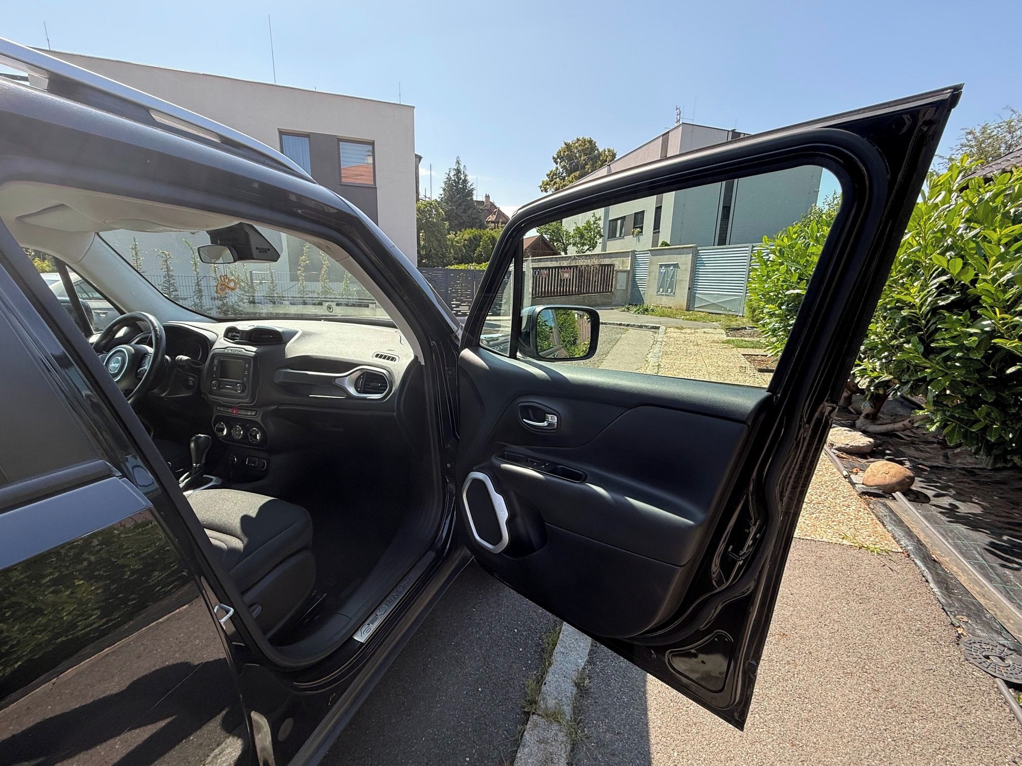 Jeep Renegade, 2.0 D 103kW LIMITED 4x4 - fotka 6