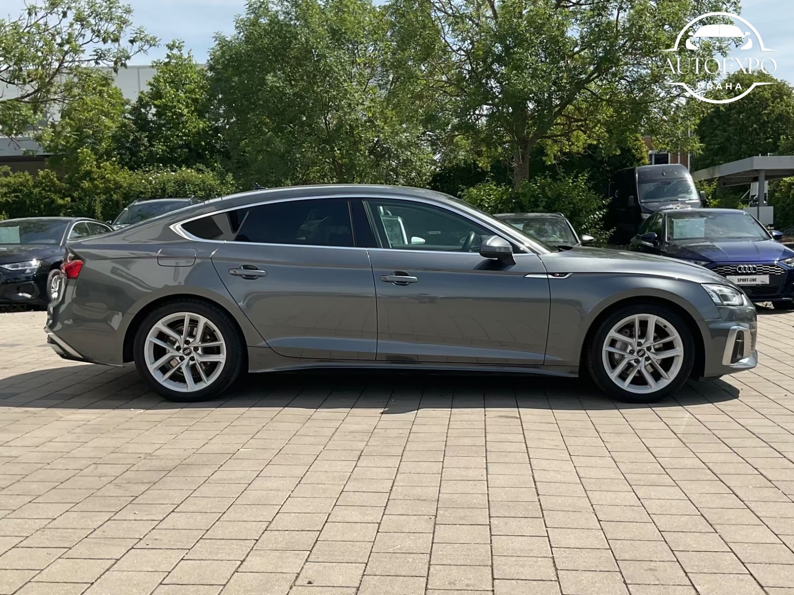 Audi A5, 40 TDI S line* - fotka 5