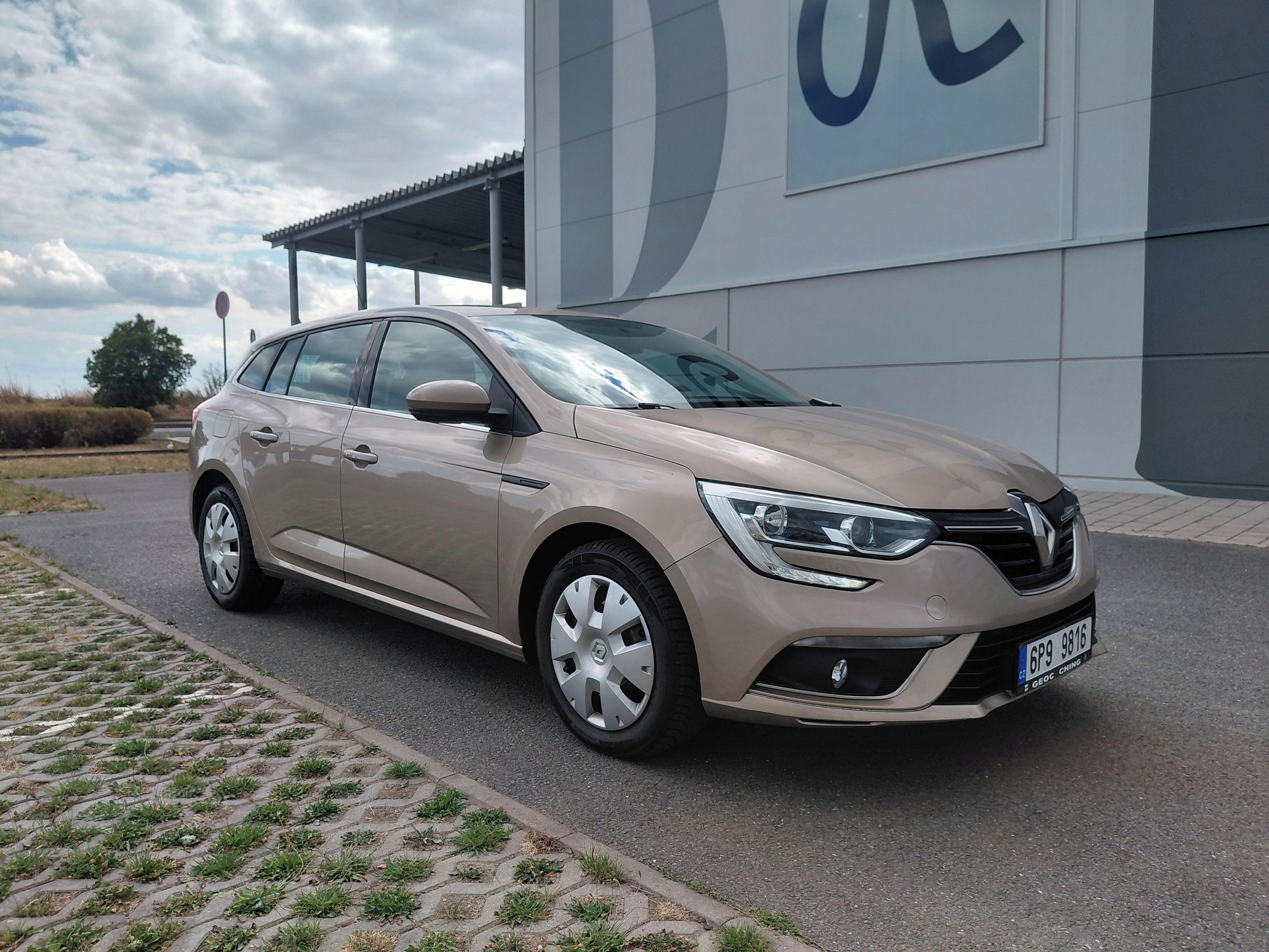Renault Mégane, 1.6SCE 84KW 1.MAJ PERFEKTNÍ!!