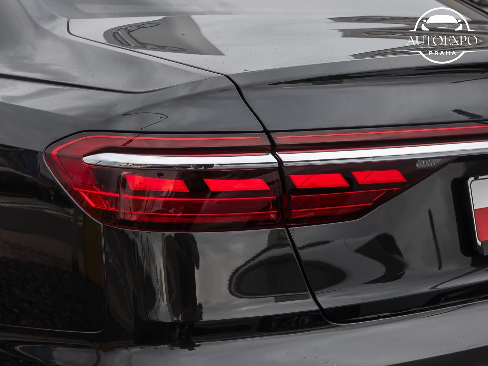 Audi S8, TFSI Navi Matrix* - fotka 6