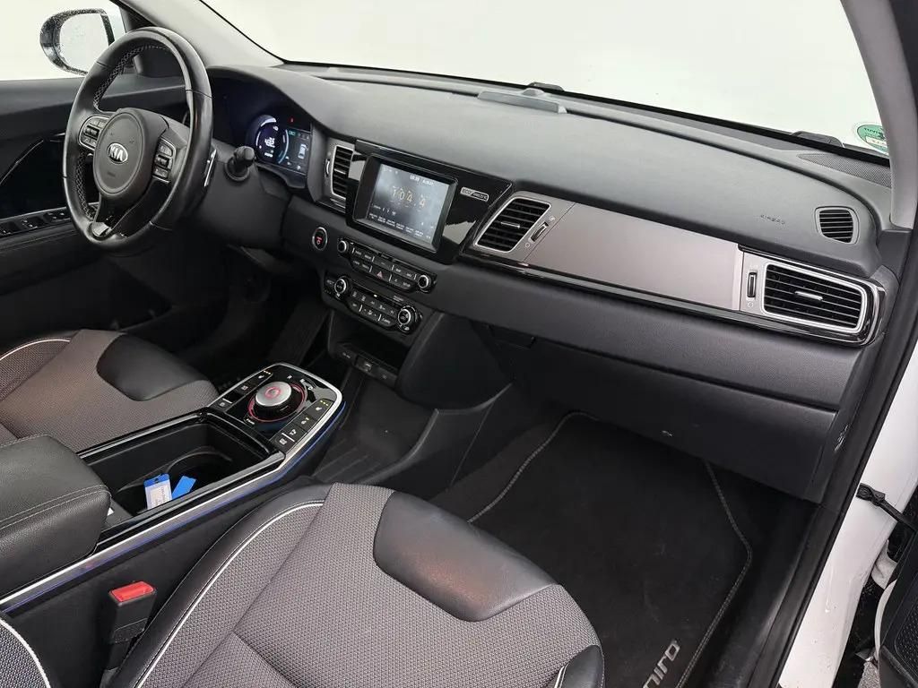 Kia Niro, 150kW 64kWh Dynamic Tepelko TZ - fotka 4