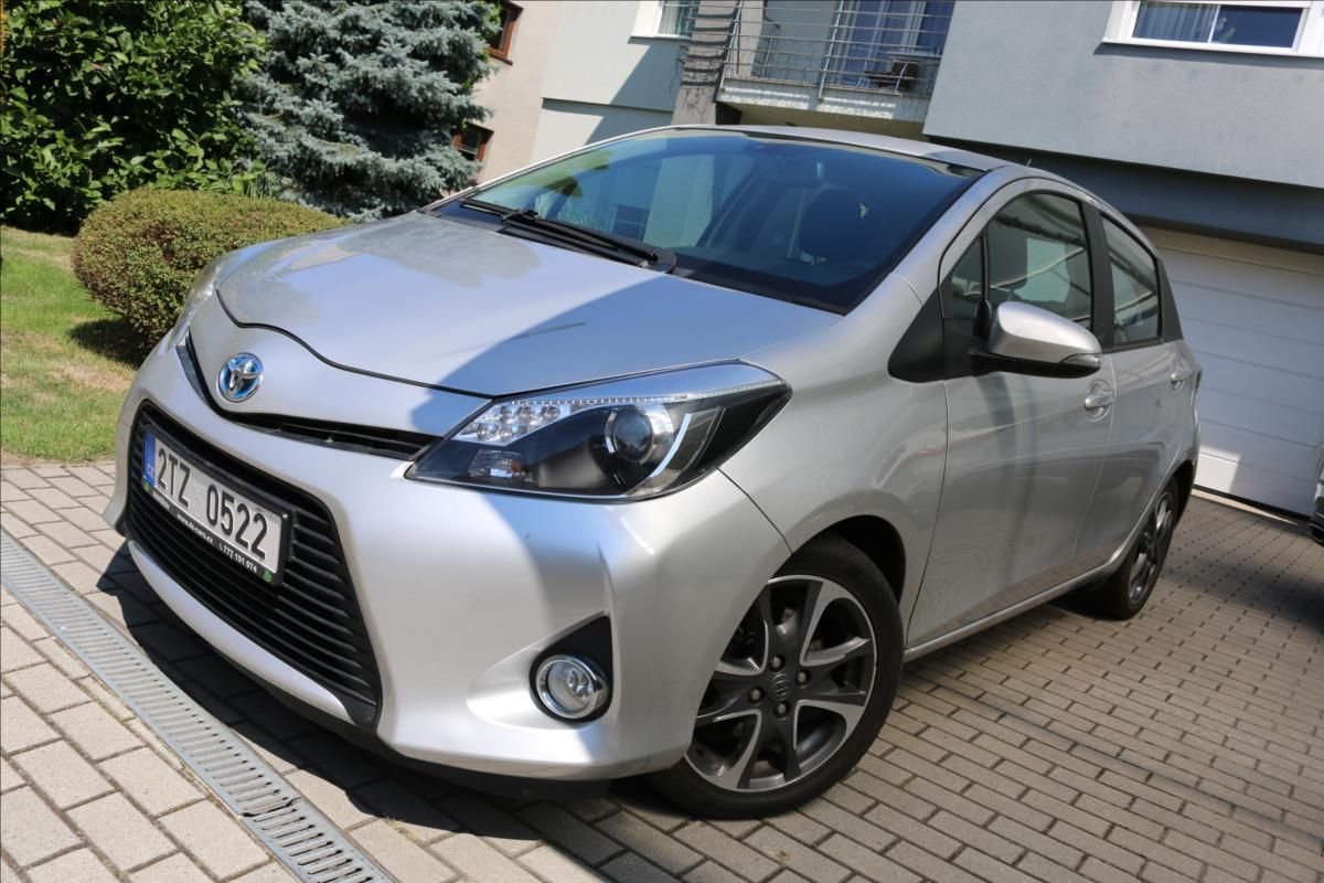 Toyota Yaris, 1,5 Hybrid, Automat