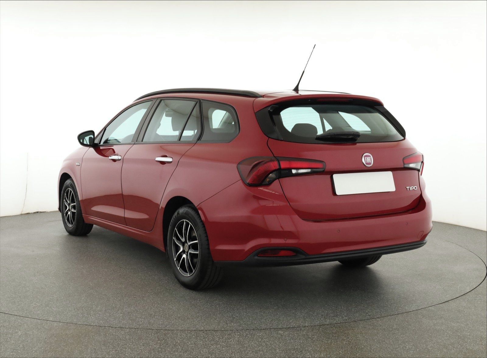 Fiat Tipo, 1.4 16V, Klima - fotka 4