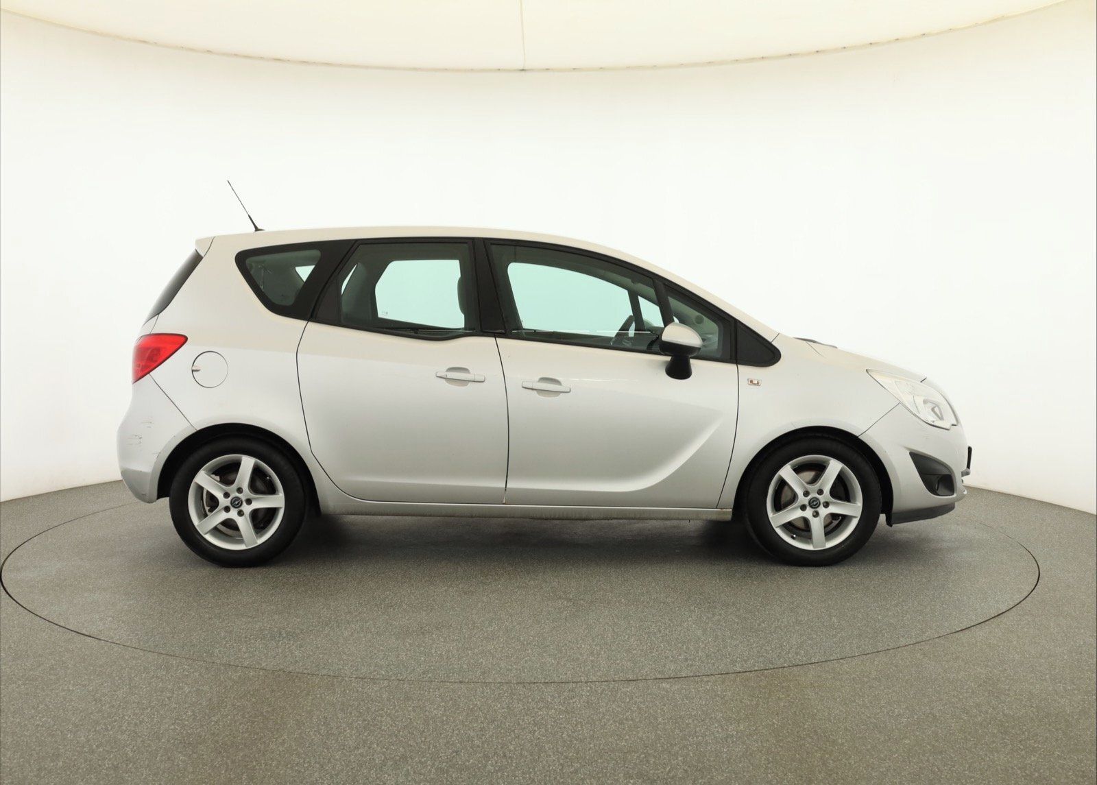 Opel Meriva, 1.3 CDTI, plně pojízdný - fotka 6