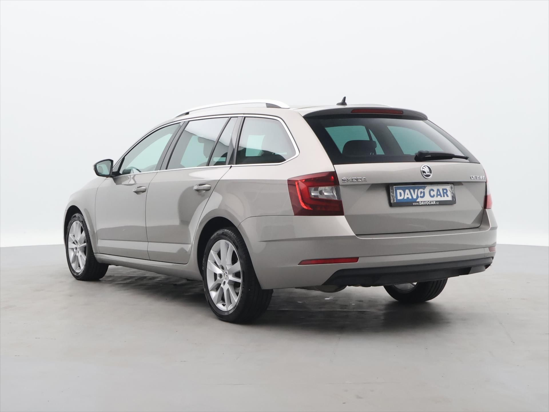 Škoda Octavia, 1,4 TSI 110 kW Style - fotka 5