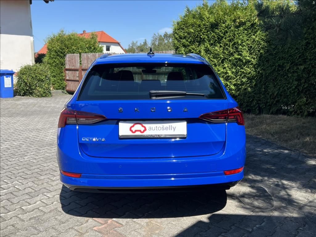Škoda Octavia, 2,0 TDI 110kW Style webasto - fotka 4