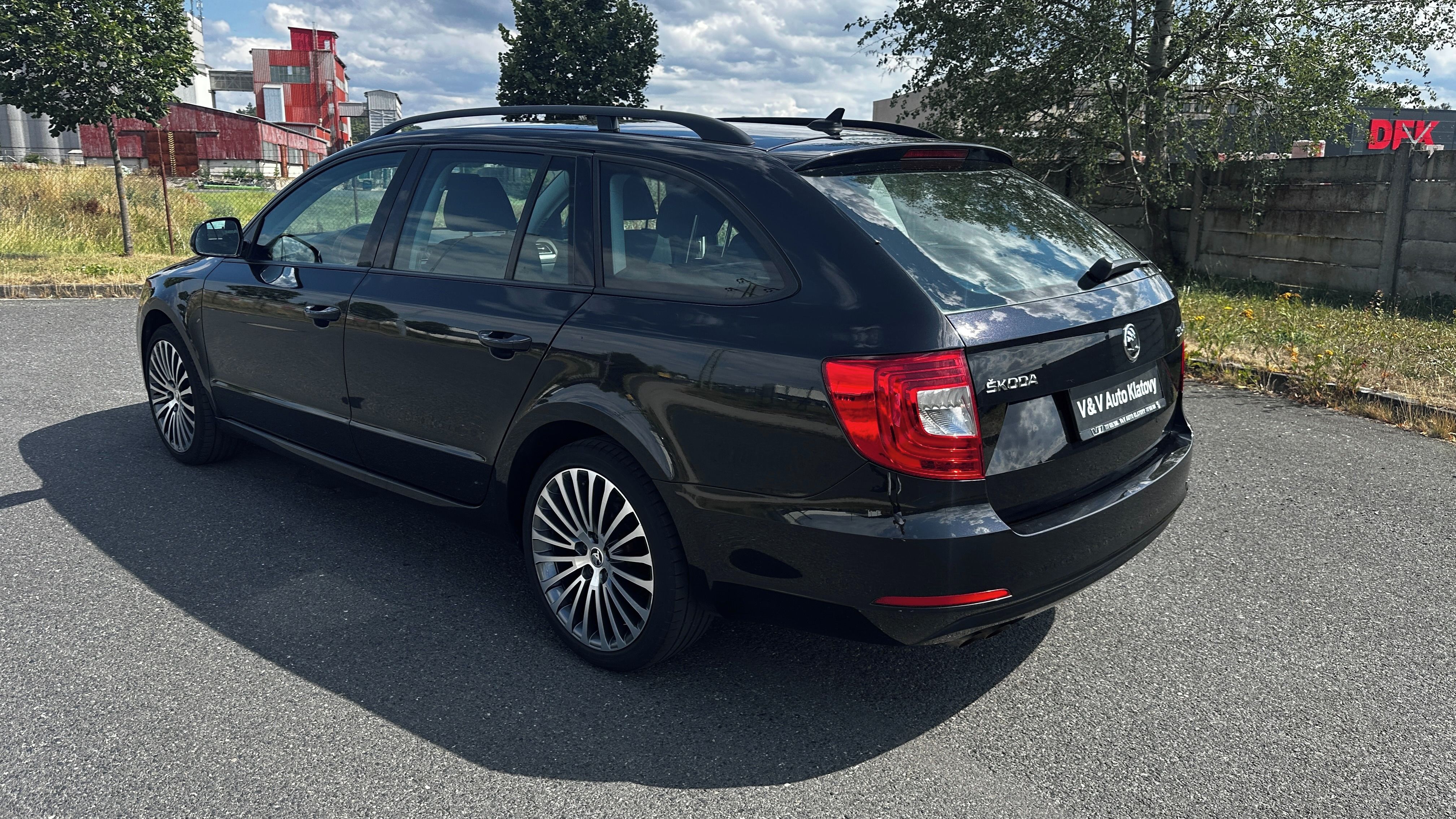 Škoda Superb, 1.4 TSI - fotka 3