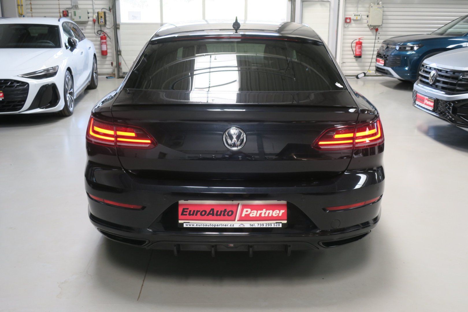 Volkswagen Arteon, 2.0 TDI BMT 140kW DSG Elegance - fotka 3