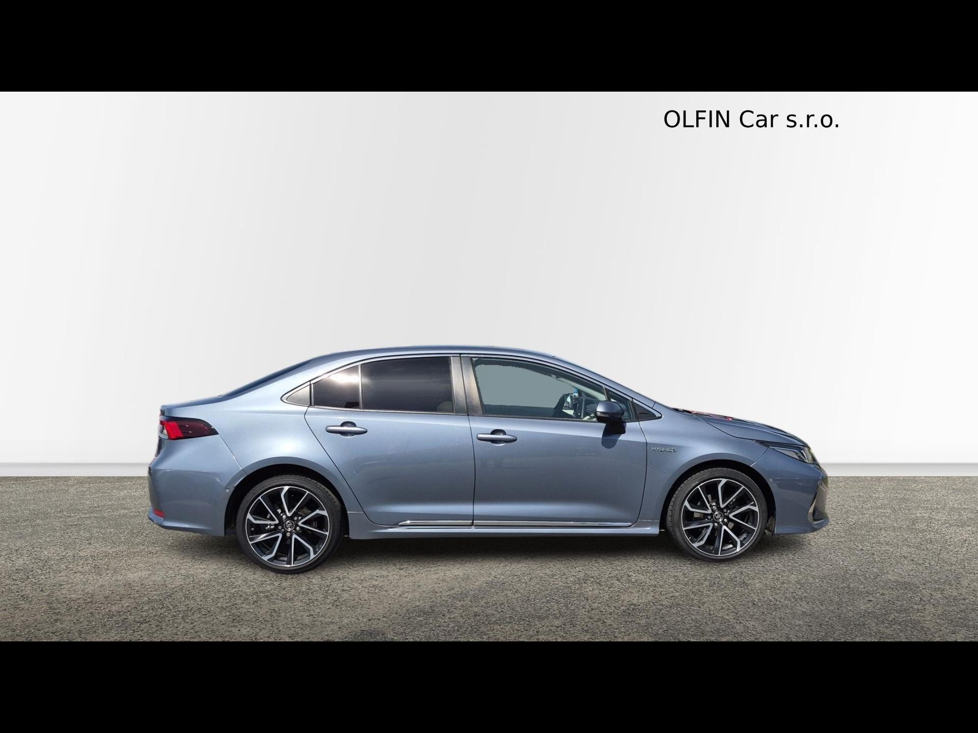 Toyota Corolla, Executive 1.8 Hybrid - fotka 6