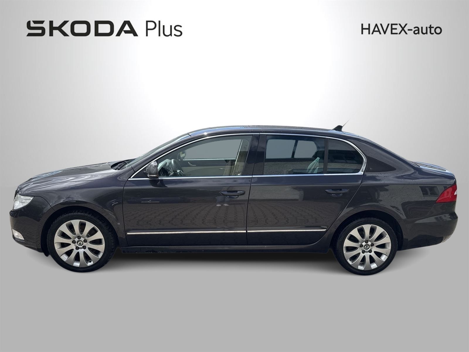 Škoda Superb, 2.0 TDI Ambition - fotka 3