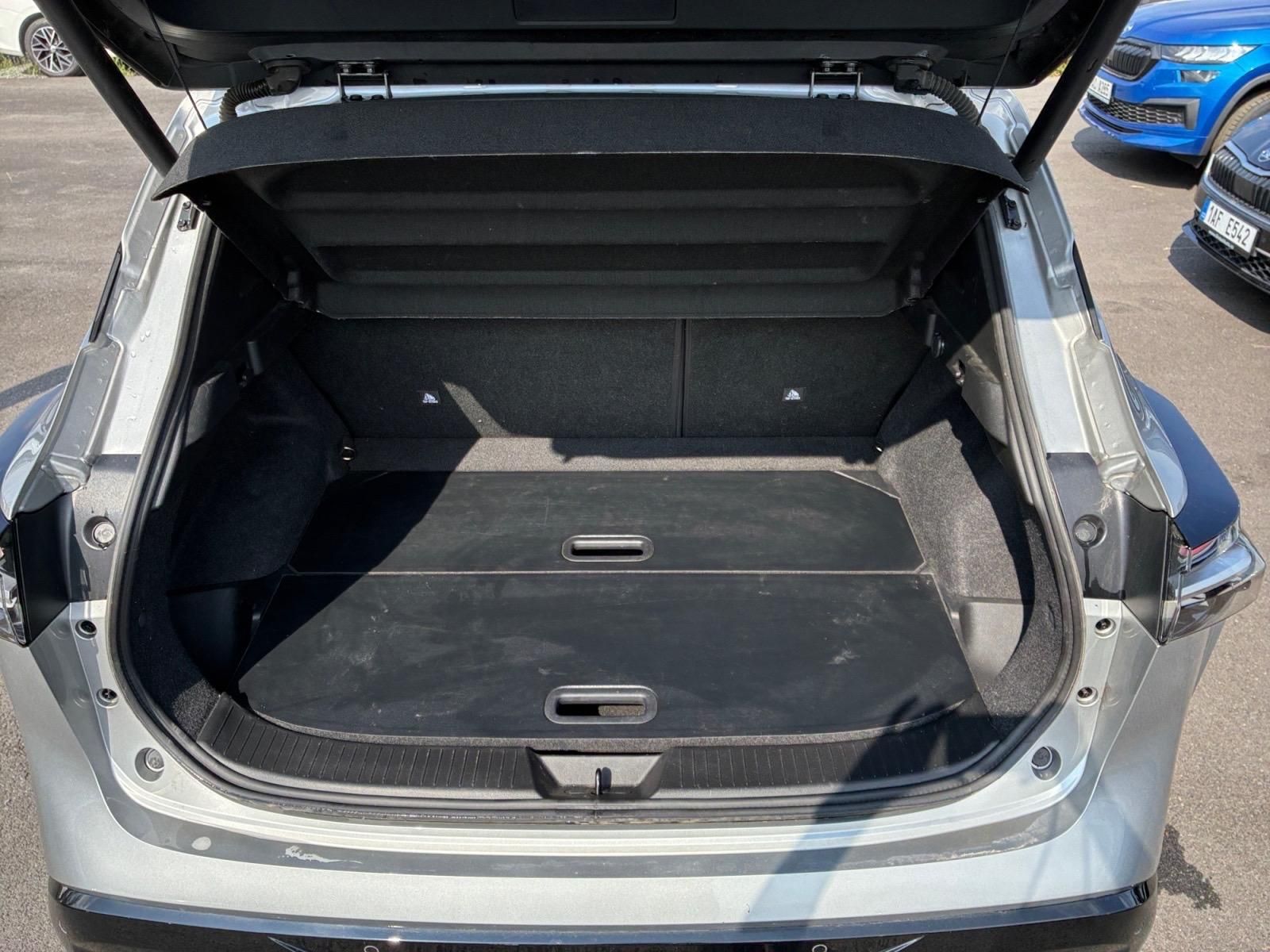 Nissan Qashqai, X-T TEKNA MHEV 4WD 116kW CZ - fotka 6