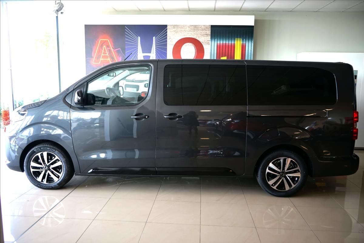 Citroën SpaceTourer, 2,2 BlueHDi 180 EAT8 SHINE XL - fotka 4