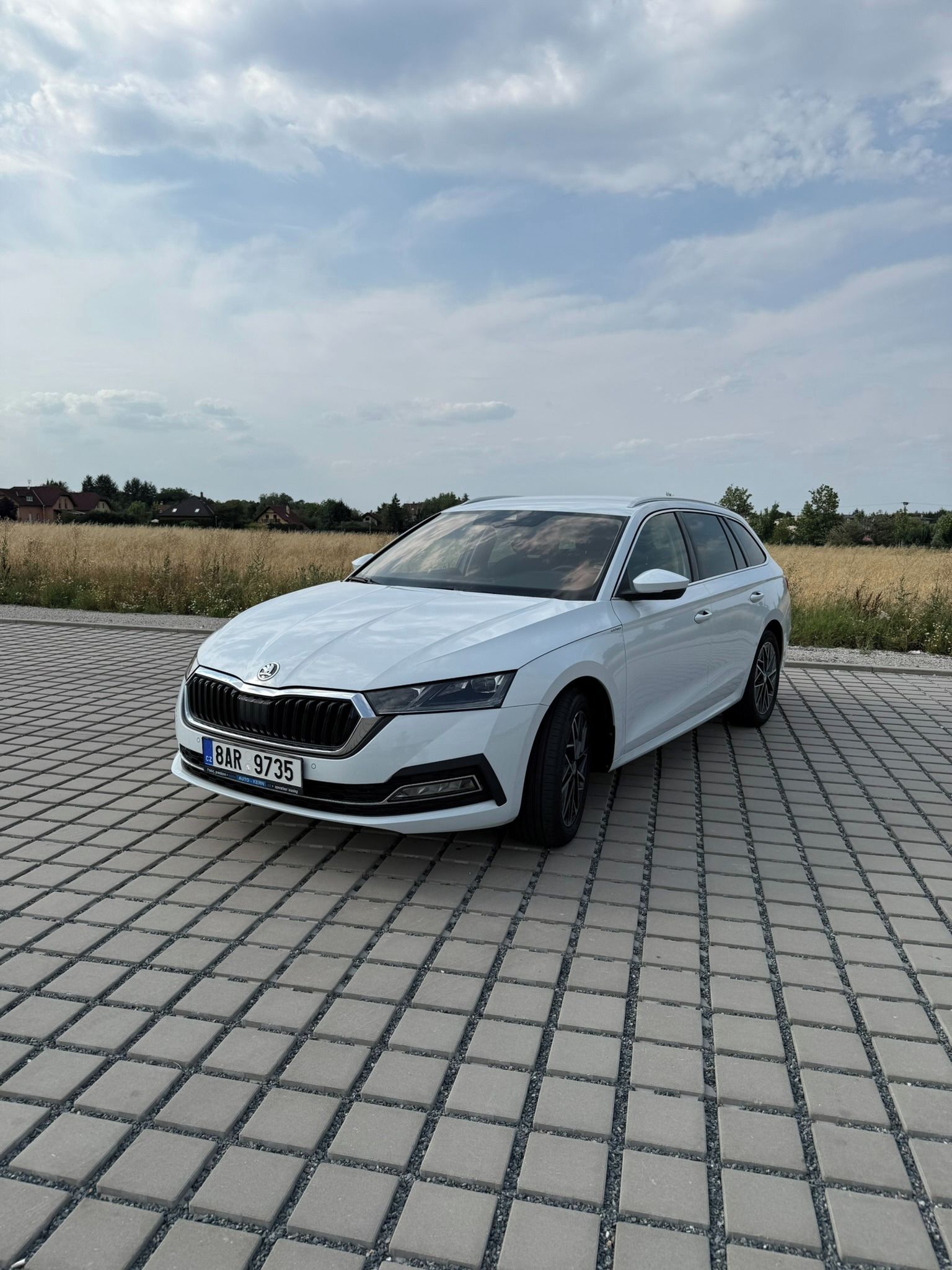 Škoda Octavia, Combi 2.0TDI 85kw Style Plus - fotka 5